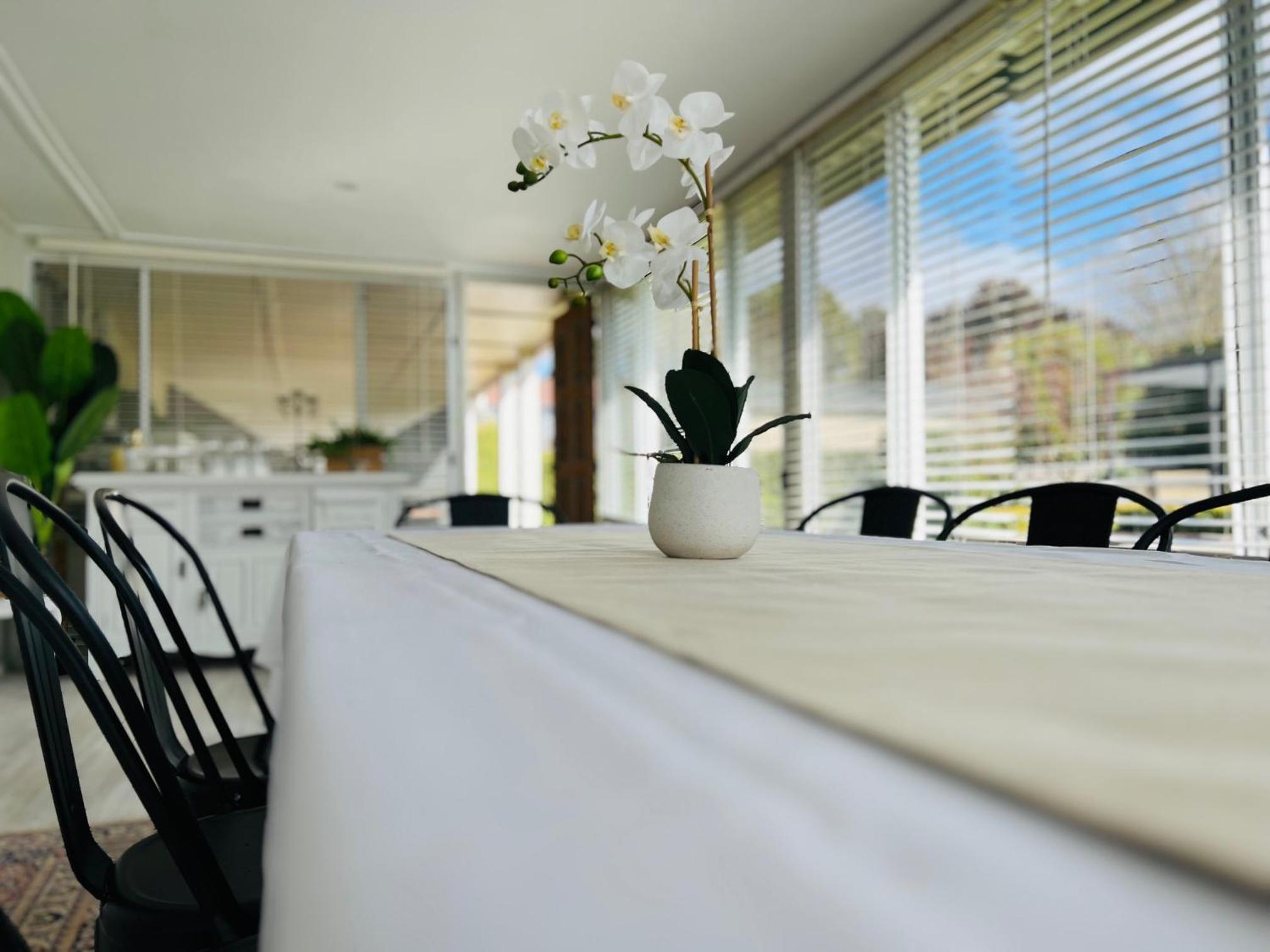 Merrett Vale Home