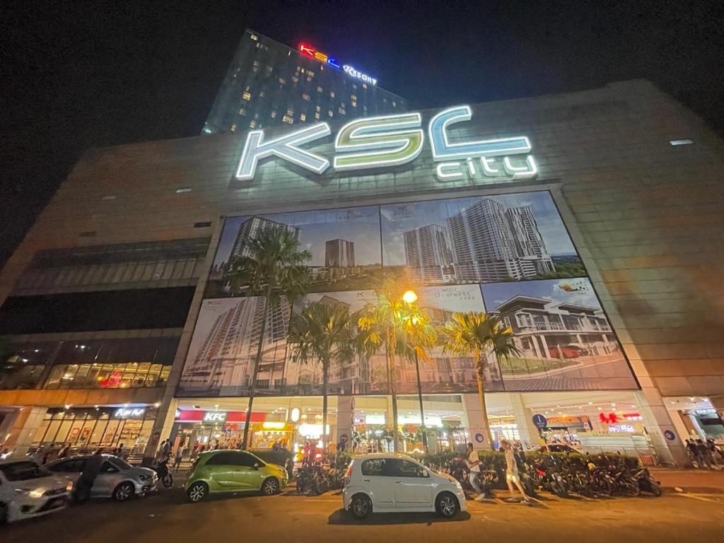 R4 Hotel-style Room With Projetor #1min Walk to Ksl City Mall