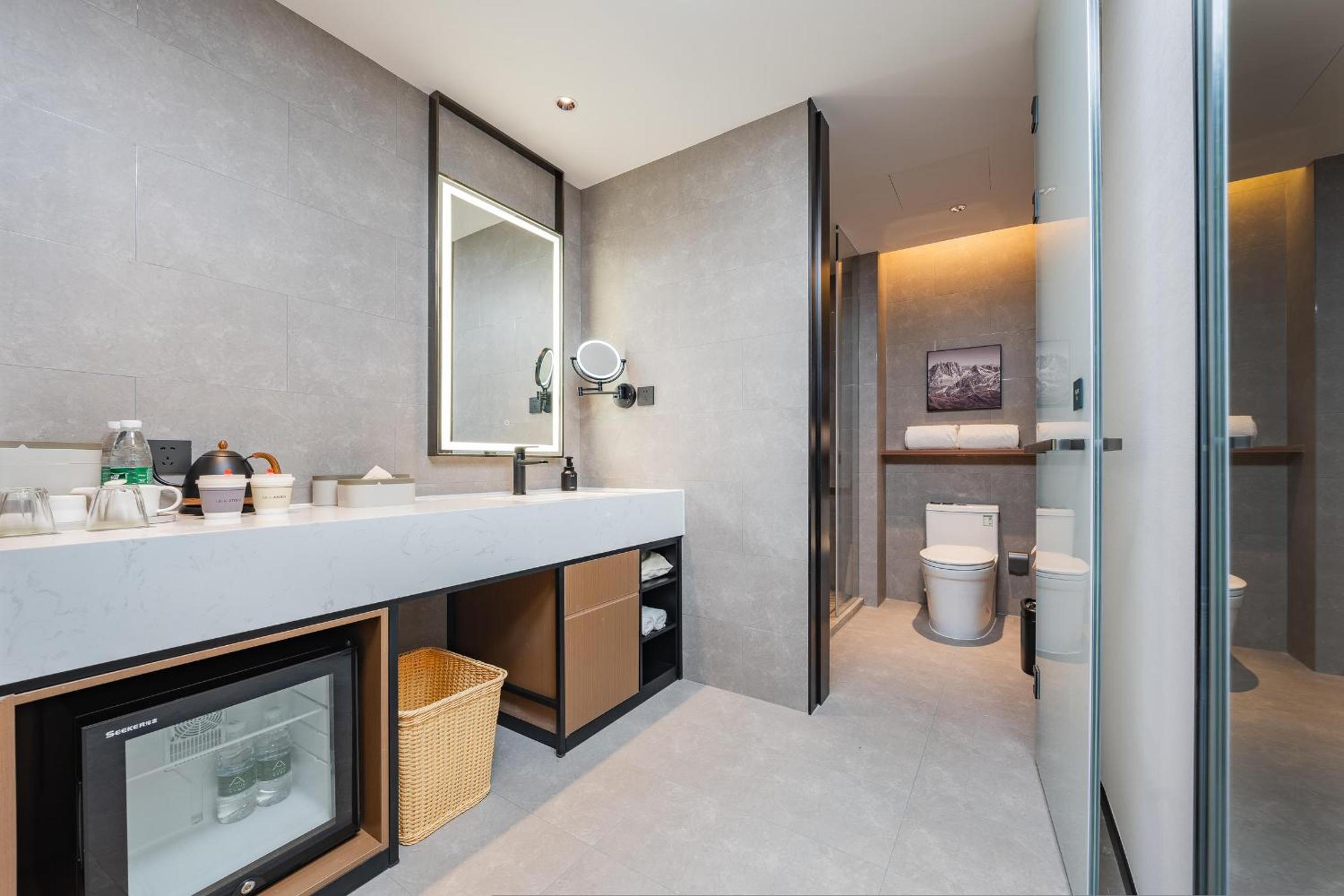Atour Hotel Huizhou Huiyang New Metropolis