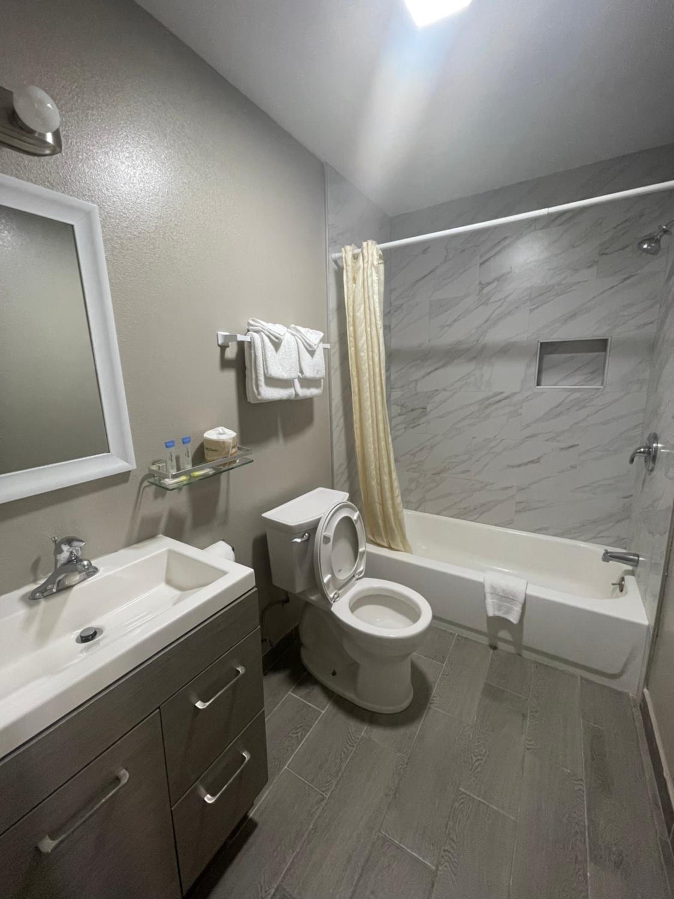 Lake Tahoe Vacations - Tahoe Hacienda Inn - Property Image 34