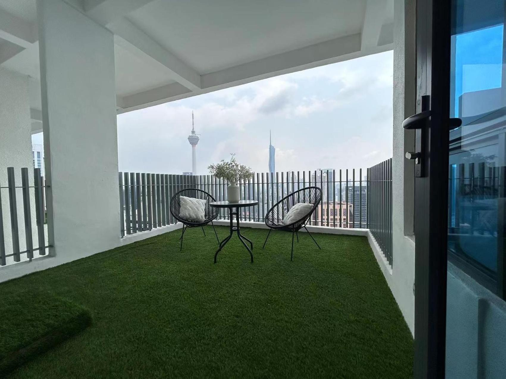 The LUXE By Infinitum by WSD