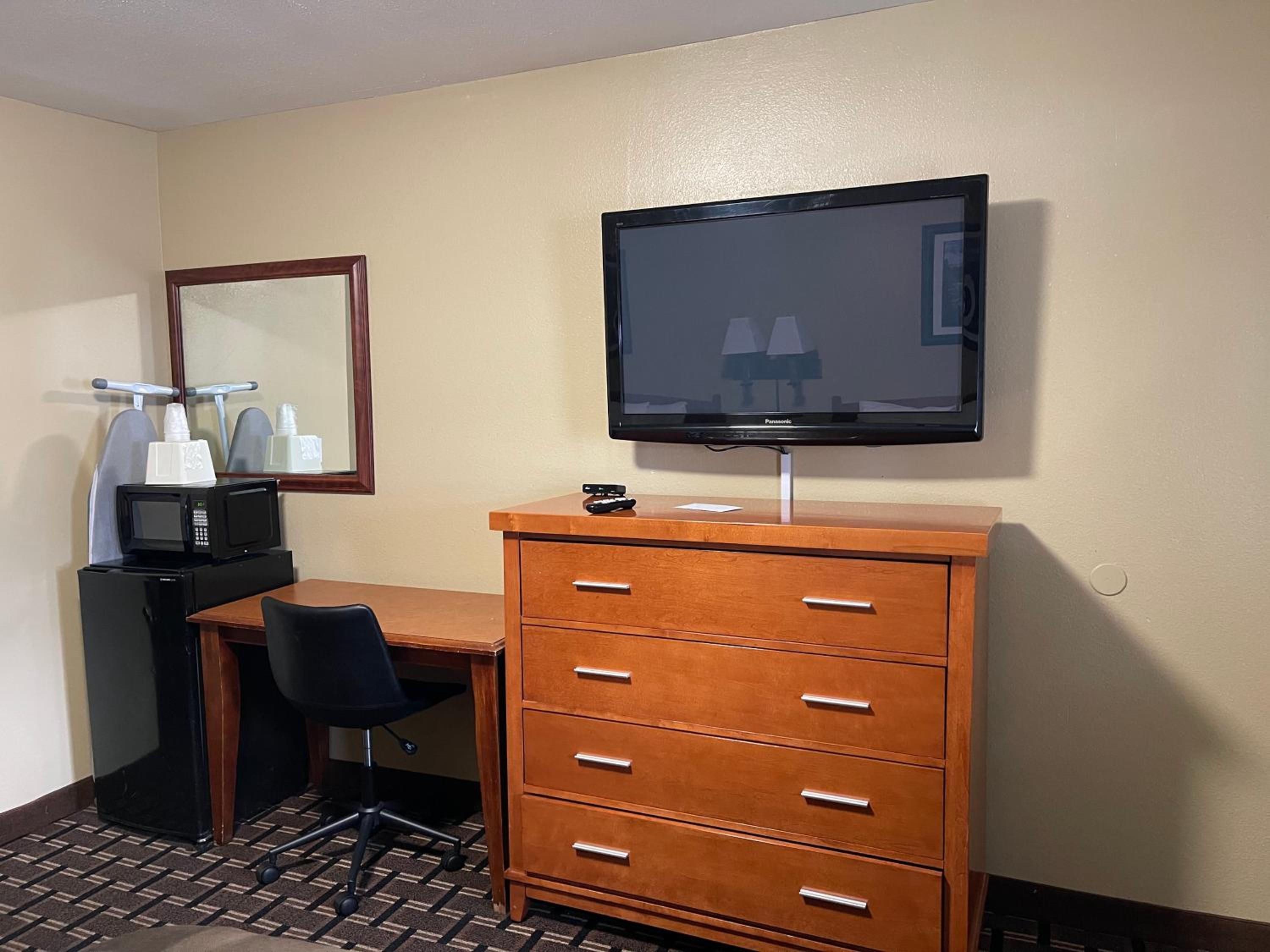 Lake Tahoe Vacations - Tahoe Hacienda Inn - Property Image 5