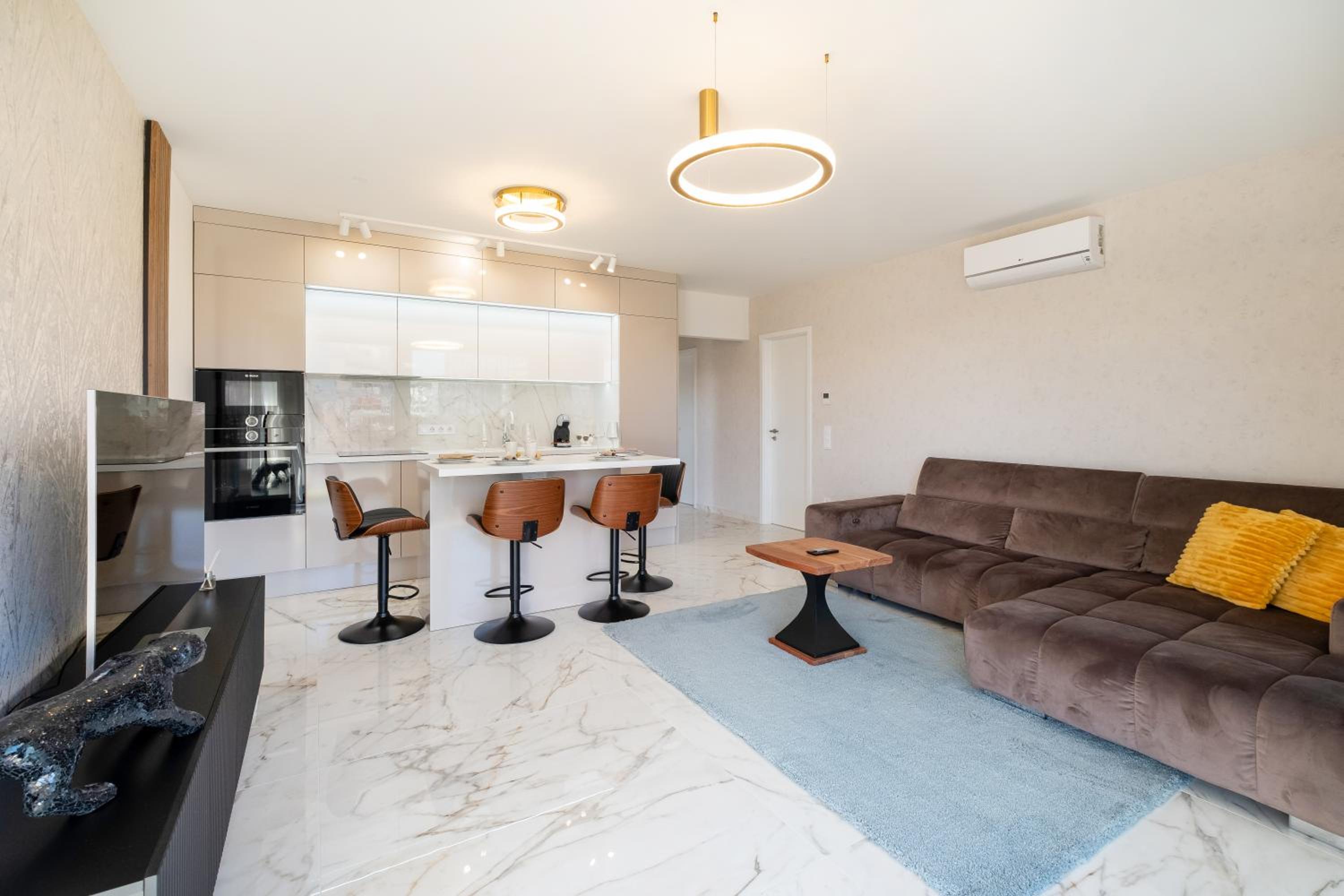 MyFlat Coral Estrellita Apartment
