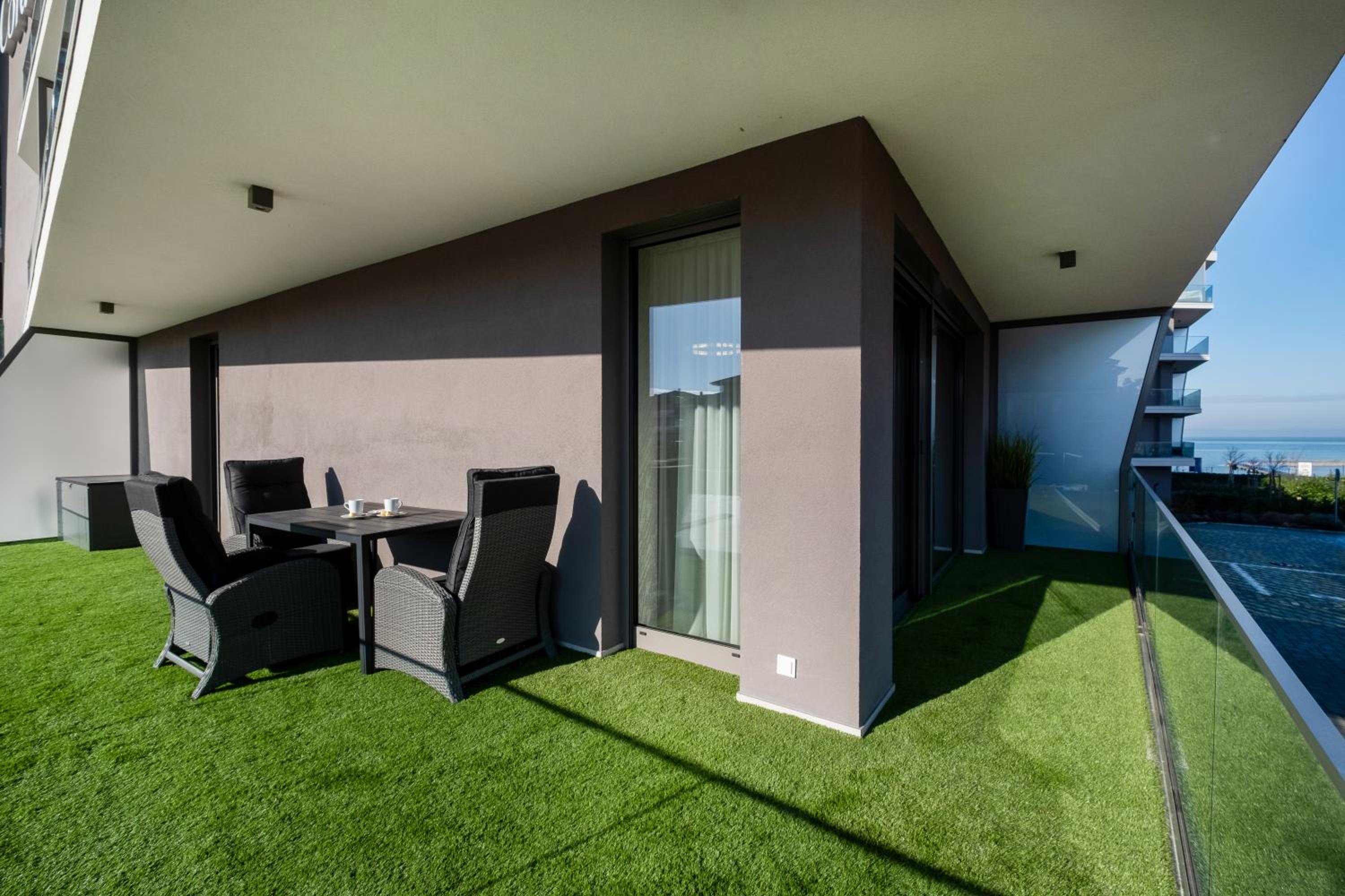 MyFlat Coral Estrellita Apartment