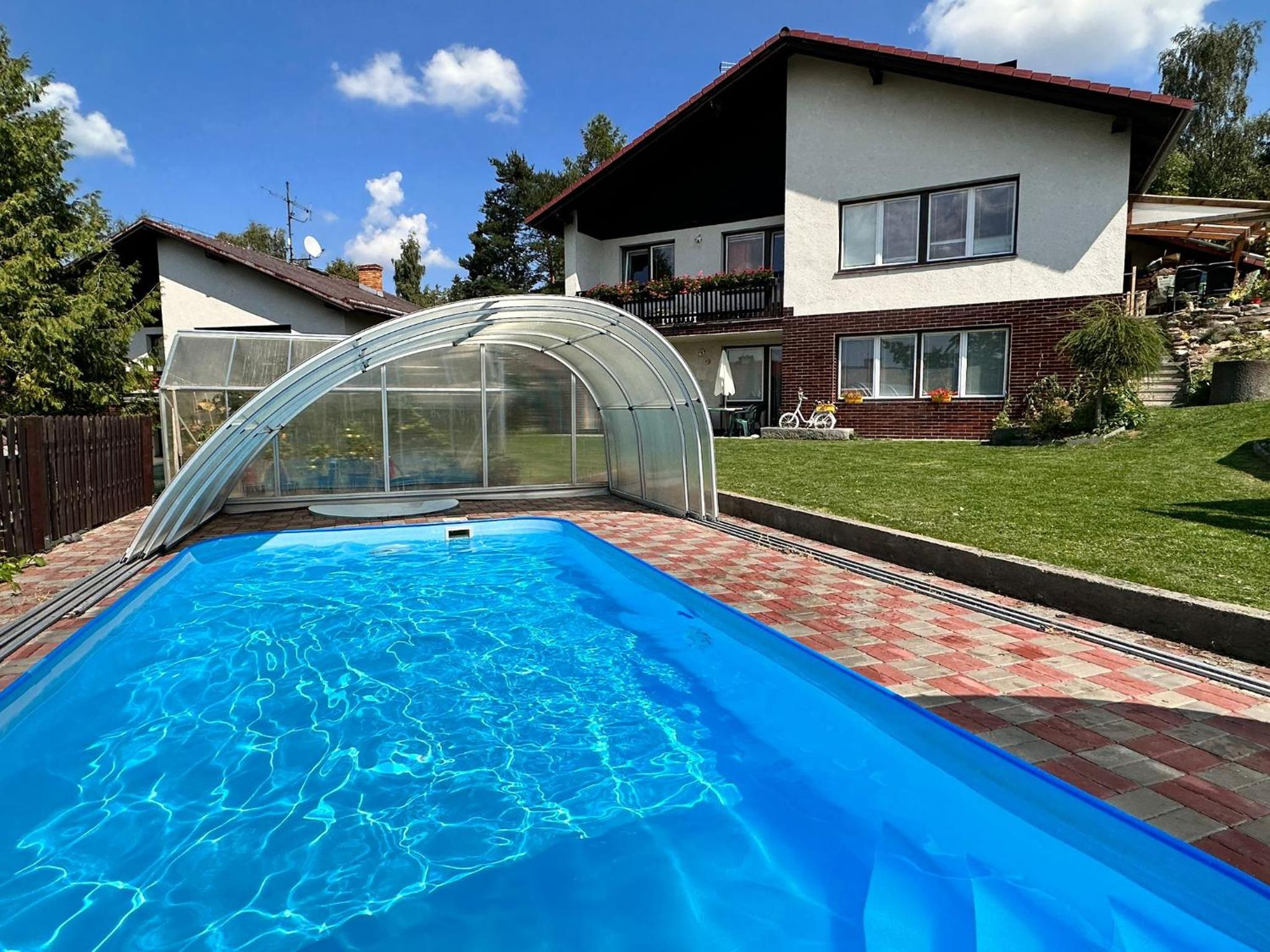 Apartmány U rybníka
