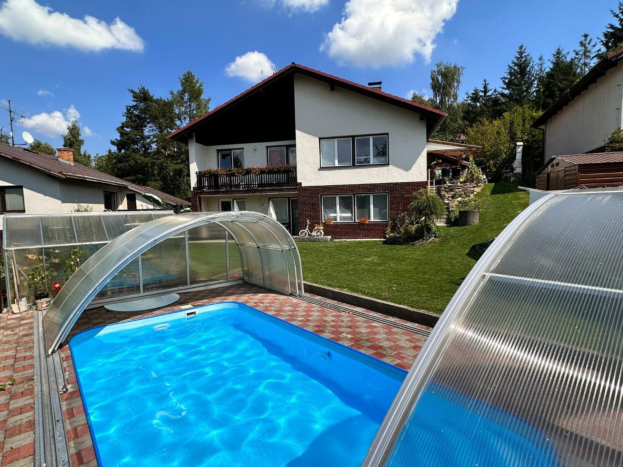 Apartmány U rybníka