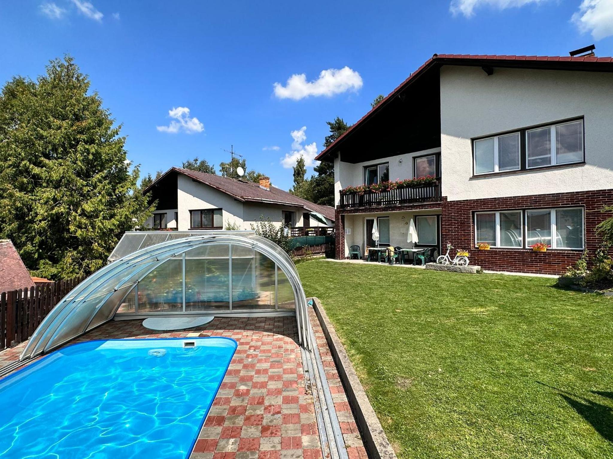 Apartmány U rybníka