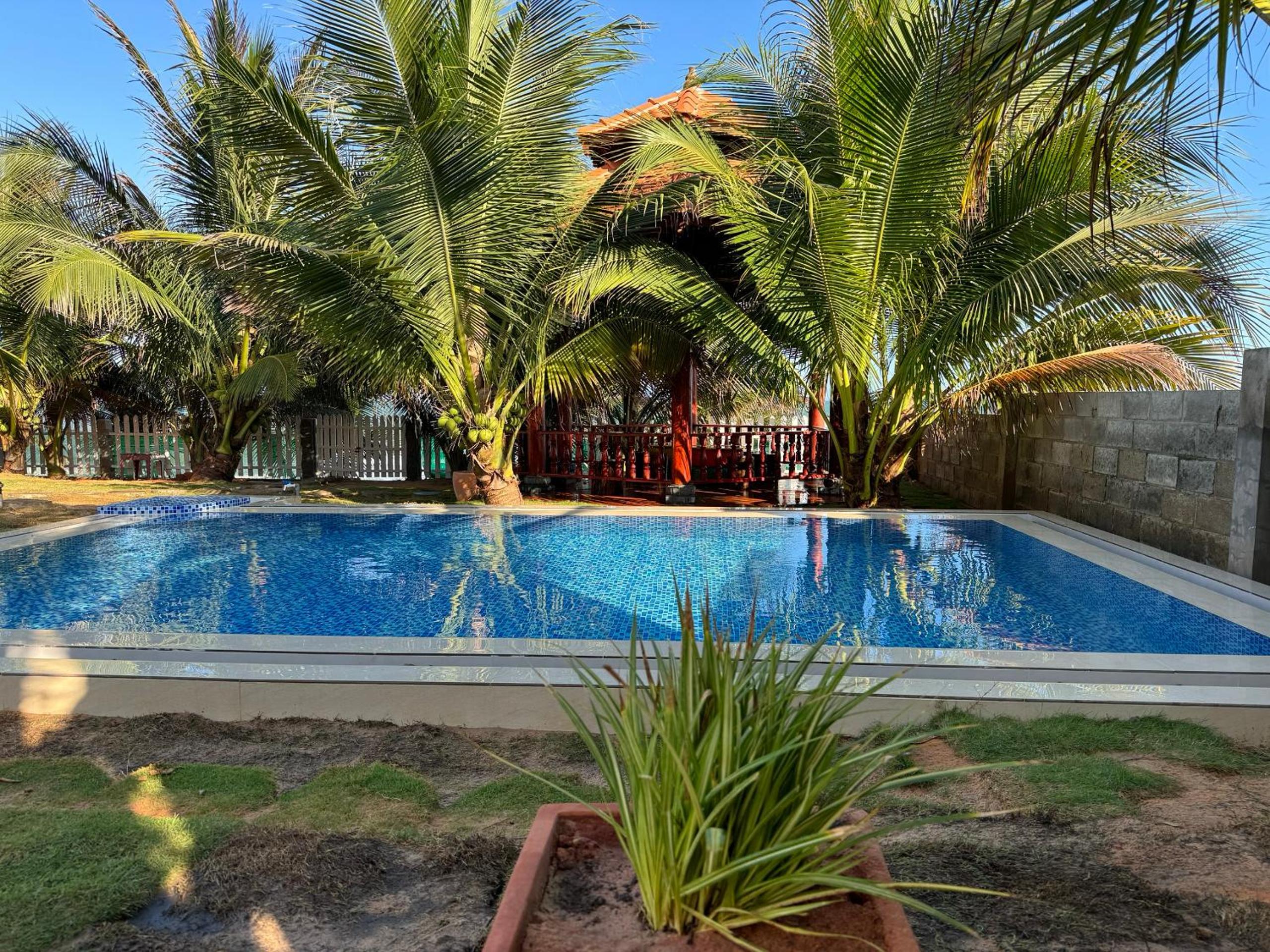 VILLA THỦY PHÚC