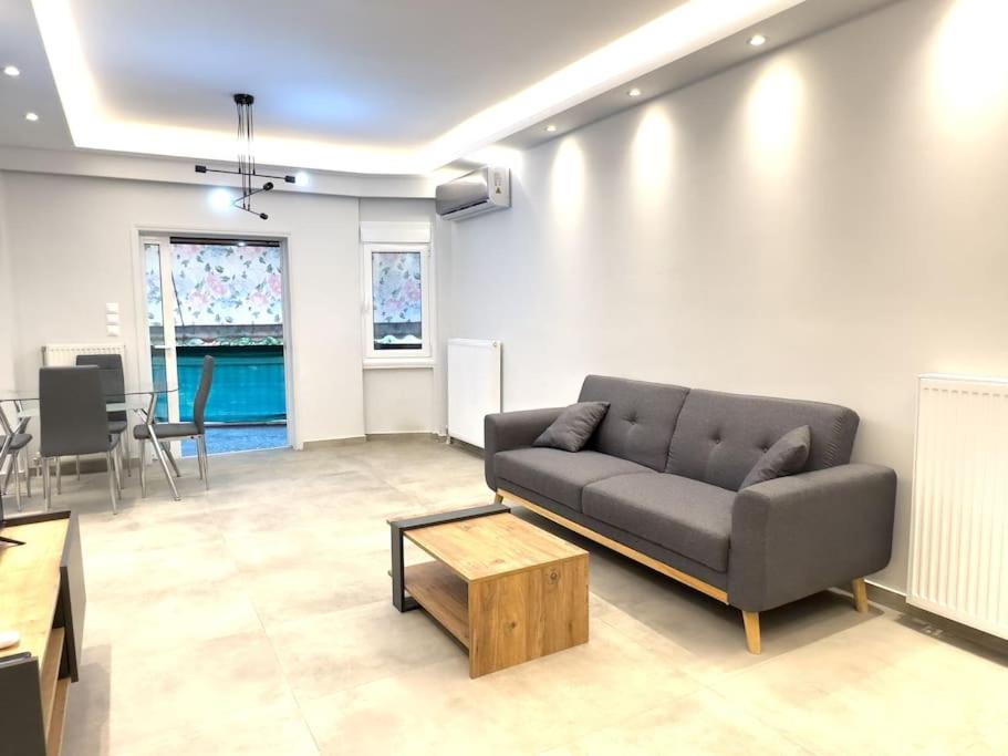 2-Bed Gem in Serene Locale