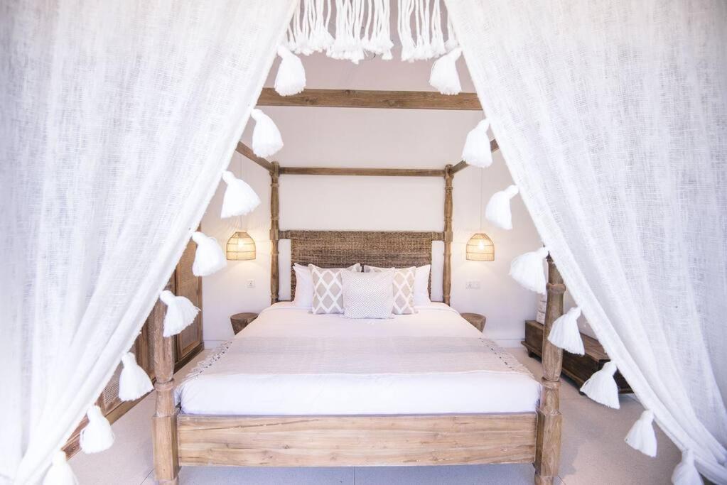 Villa Santai Nusa Lembongan