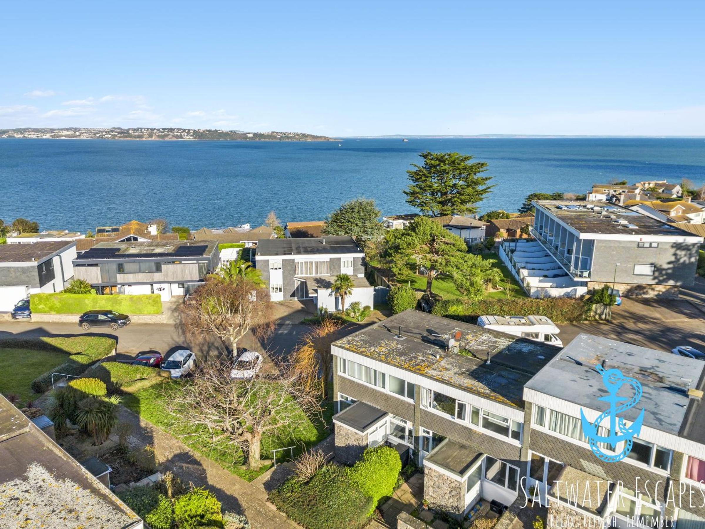 Heathcliff, Coastal Walks and Sea Views