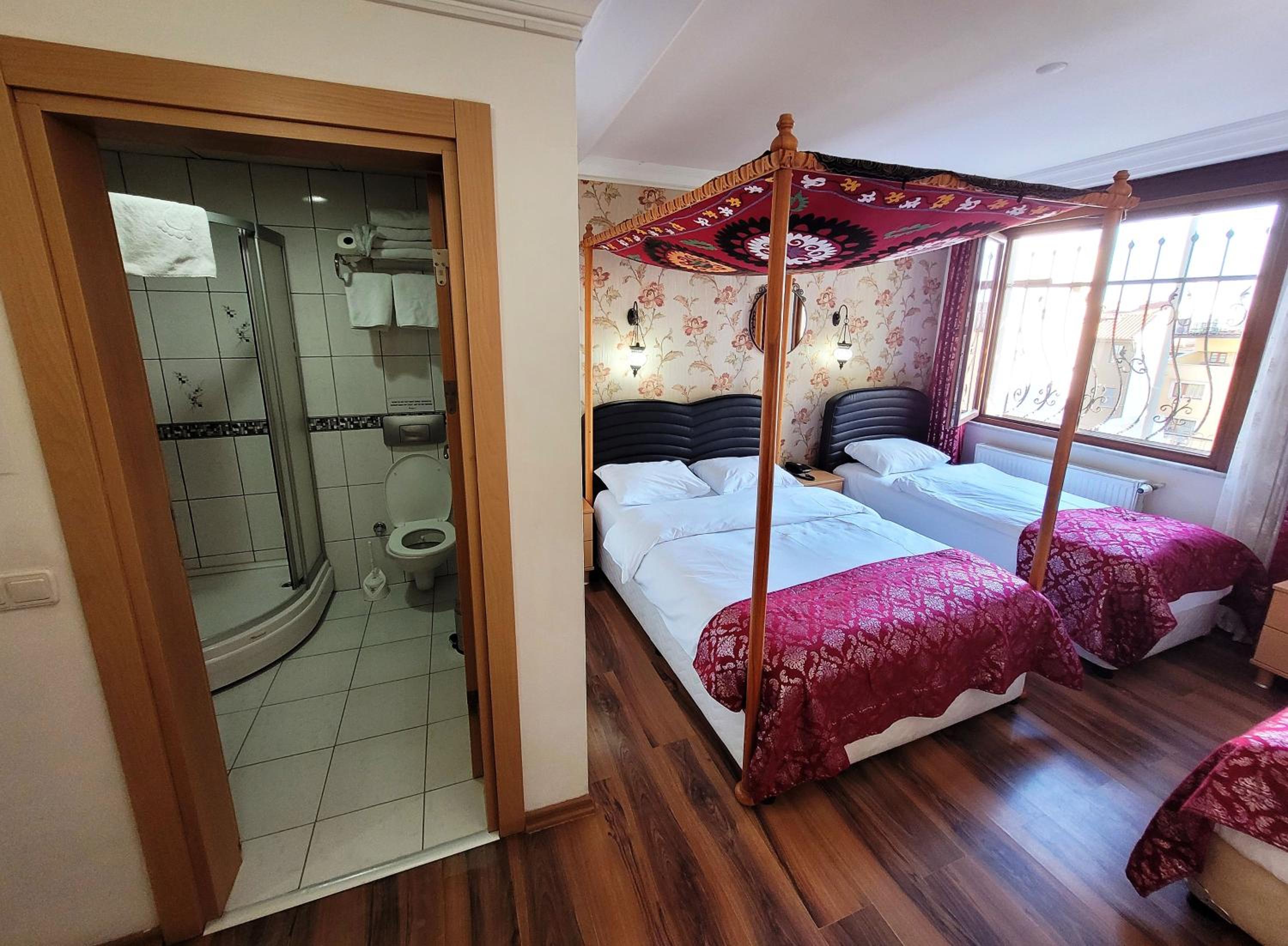 Marmara Guesthouse - Image 76