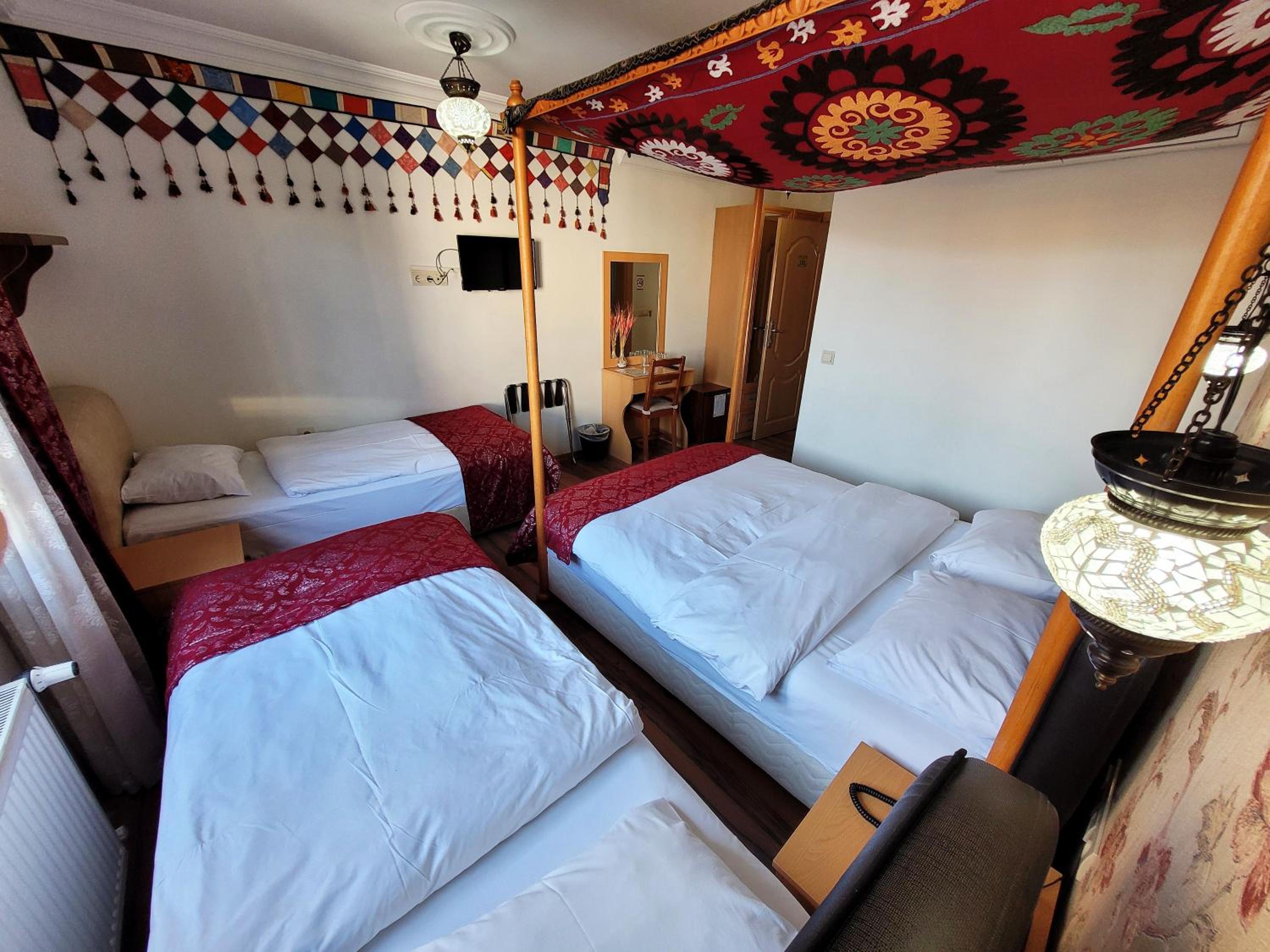 Marmara Guesthouse - Image 74