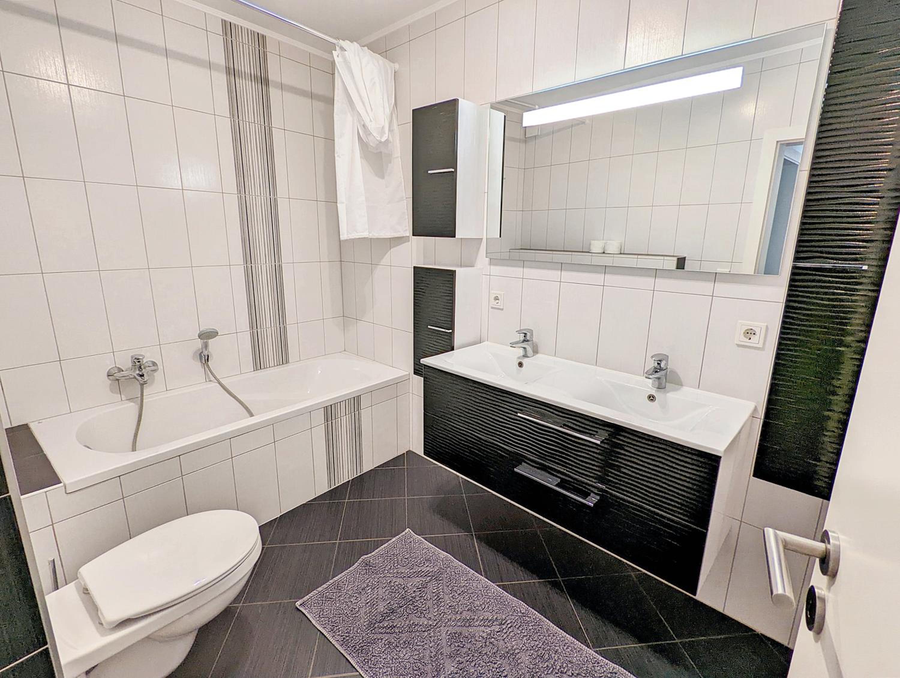 2Bedroom + 2Bathroom With Garage in Lux City view 2