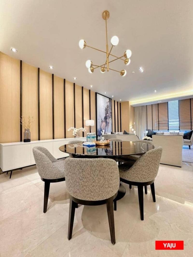 Tropicana The Residences KLCC CozeeStay