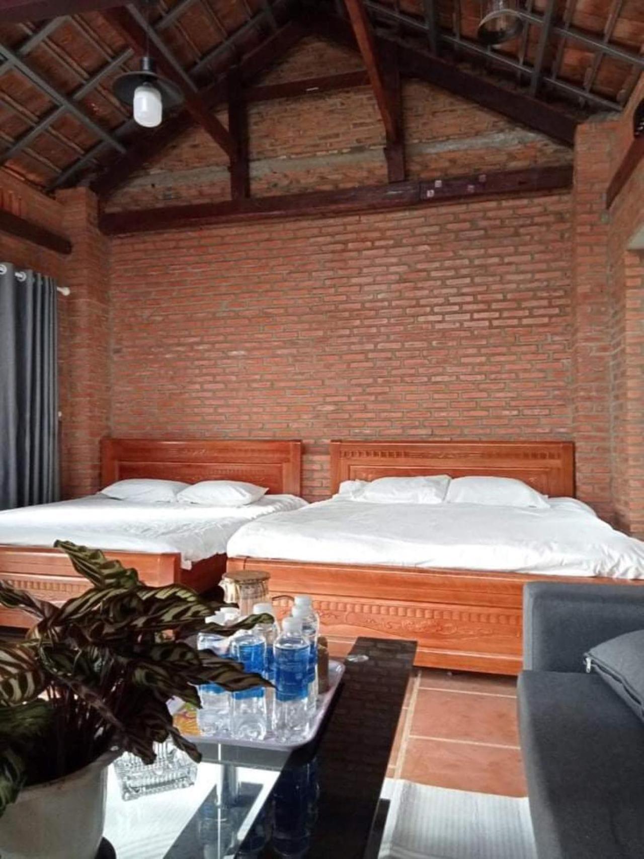 Đồi Hoa Đỏ Homestay