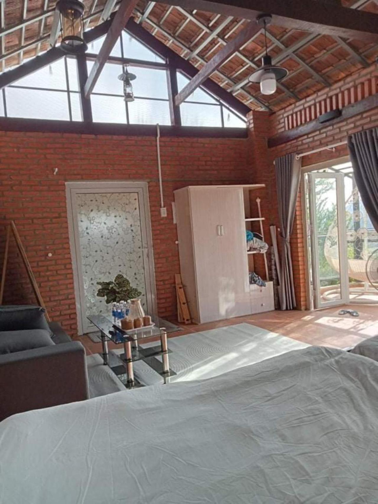 Đồi Hoa Đỏ Homestay