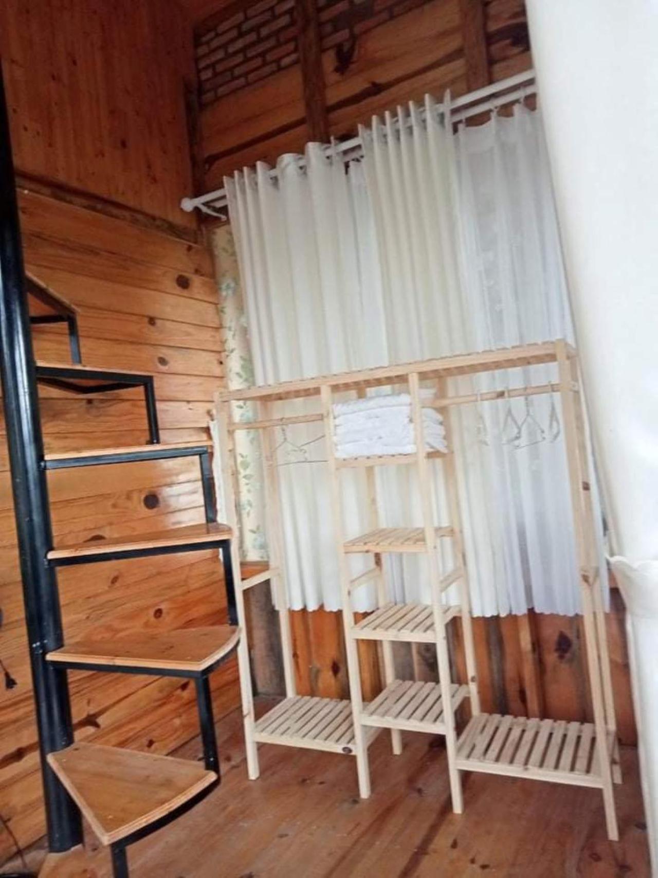 Đồi Hoa Đỏ Homestay