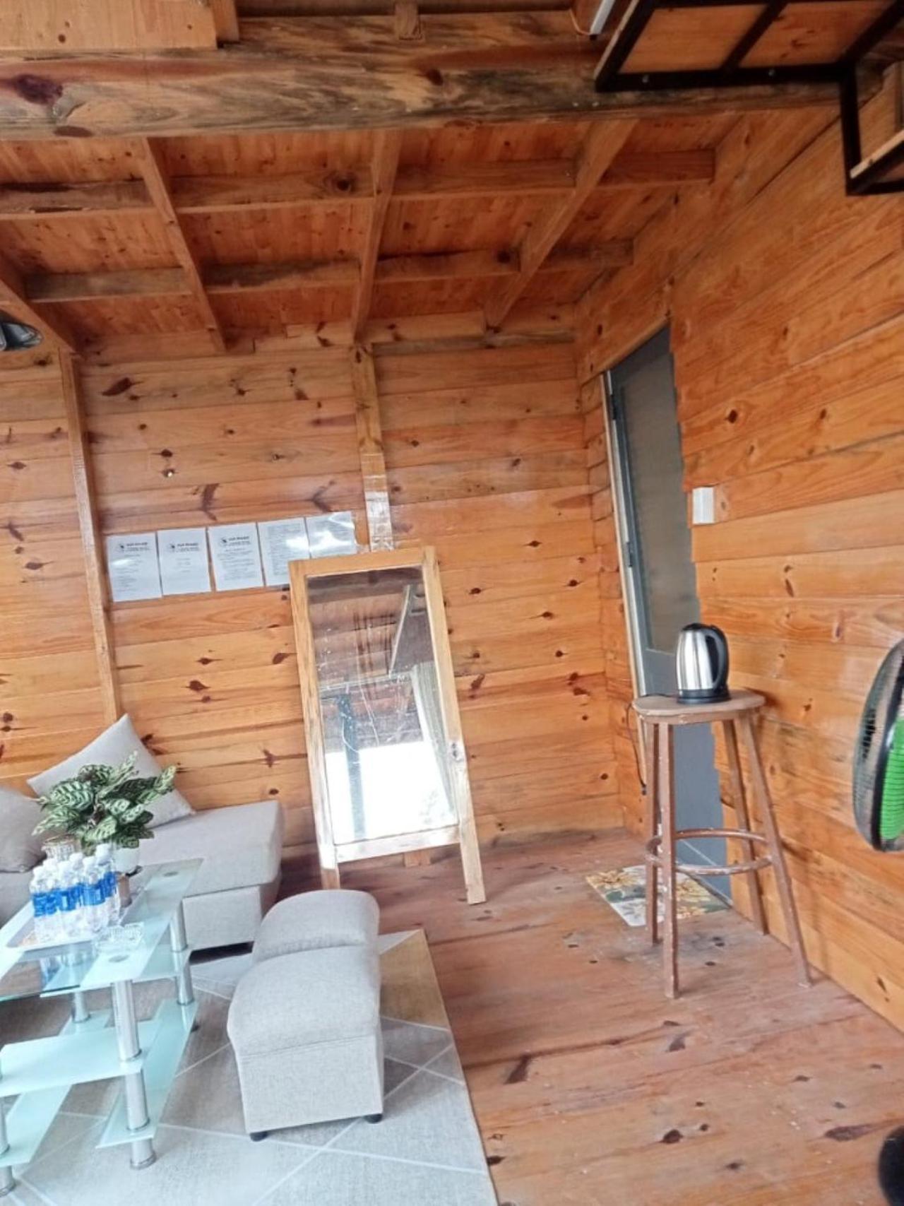 Đồi Hoa Đỏ Homestay