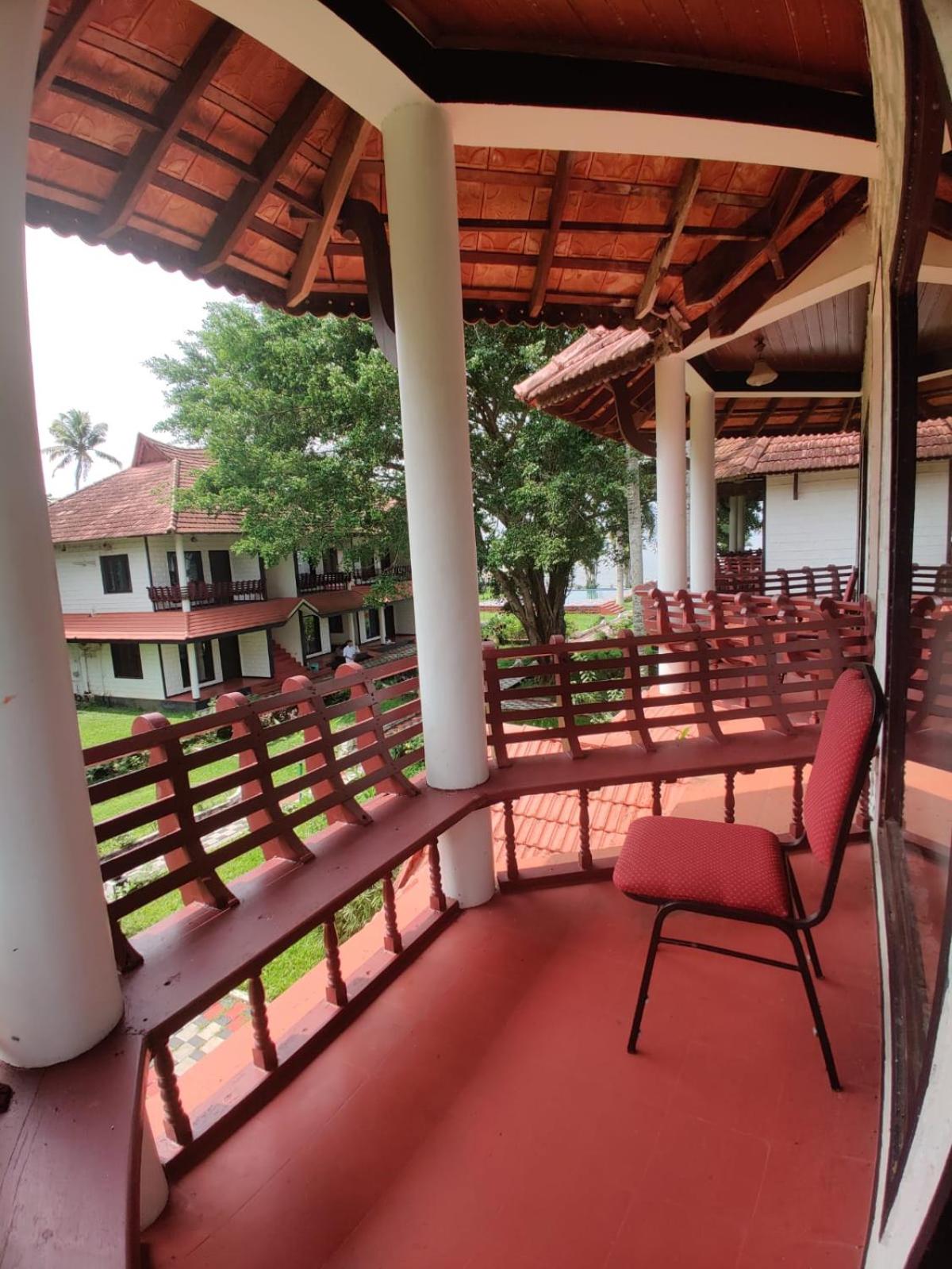 Goldfield Club & Lake Resort, Kumarakom
