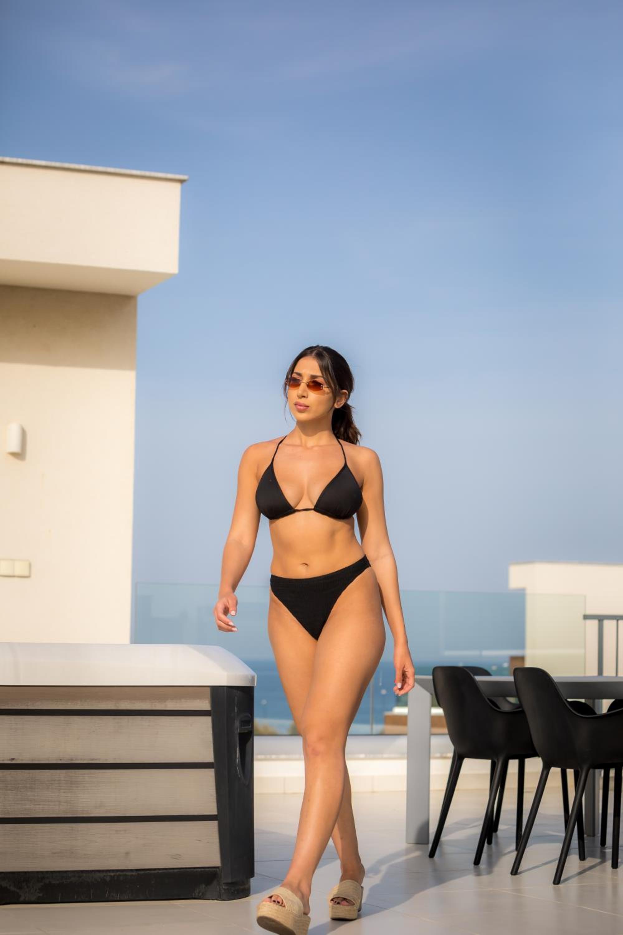 Seaview Luxury Villa Jacuzzi & Pool! 2 Min Beach
