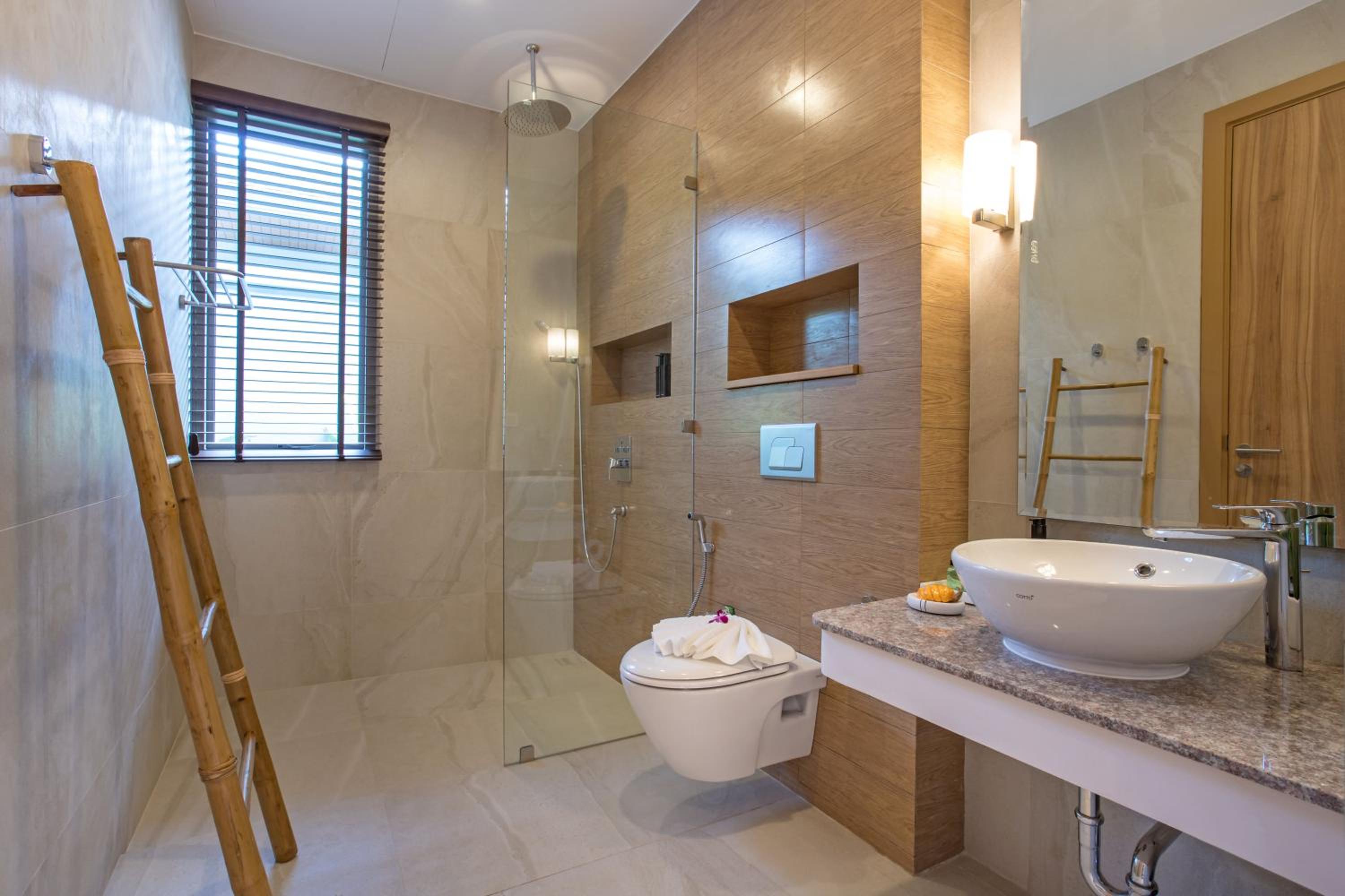 Beach escape at Villa Dalaa 8