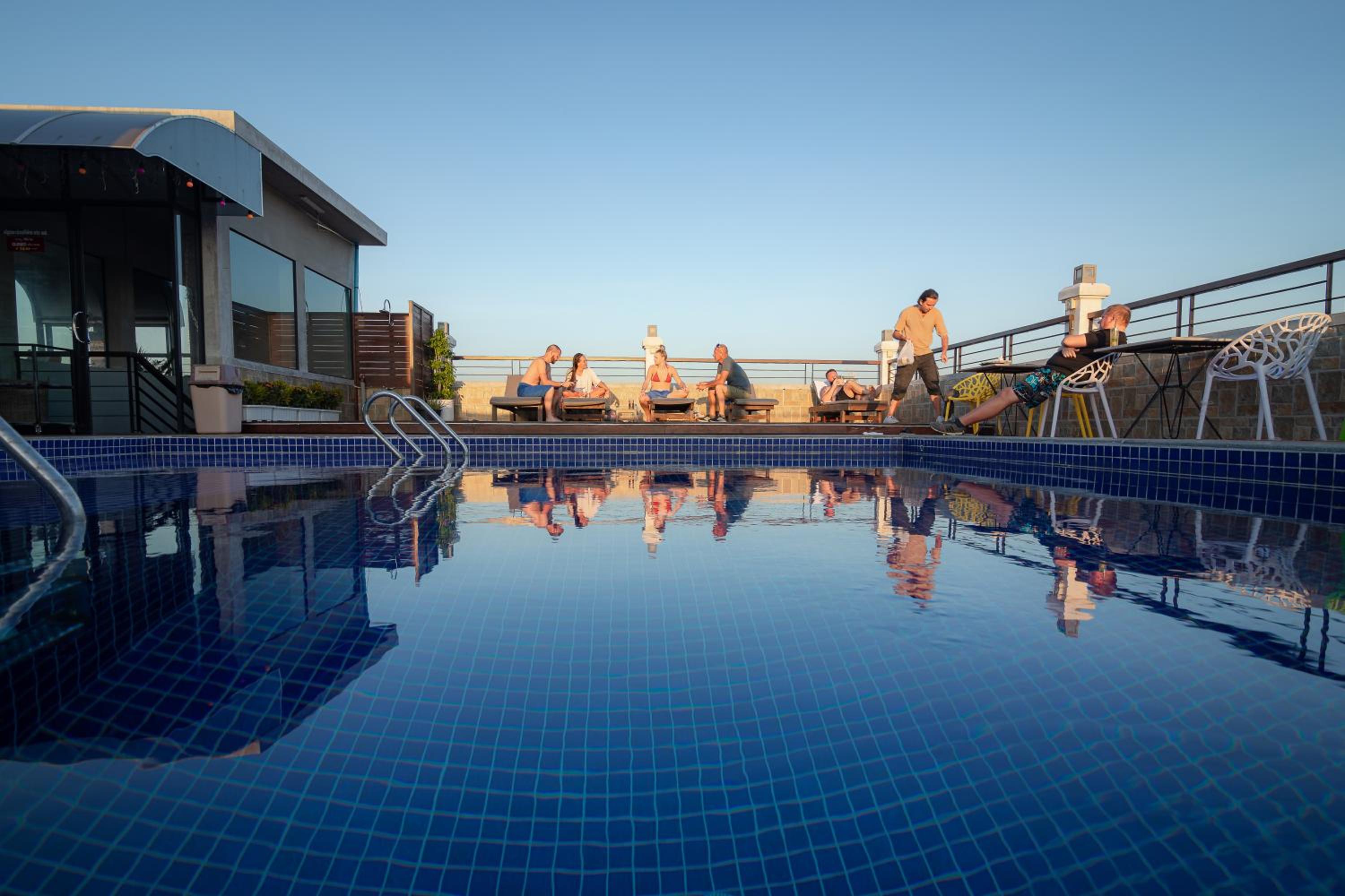 Pooltop Phnom Penh view 5