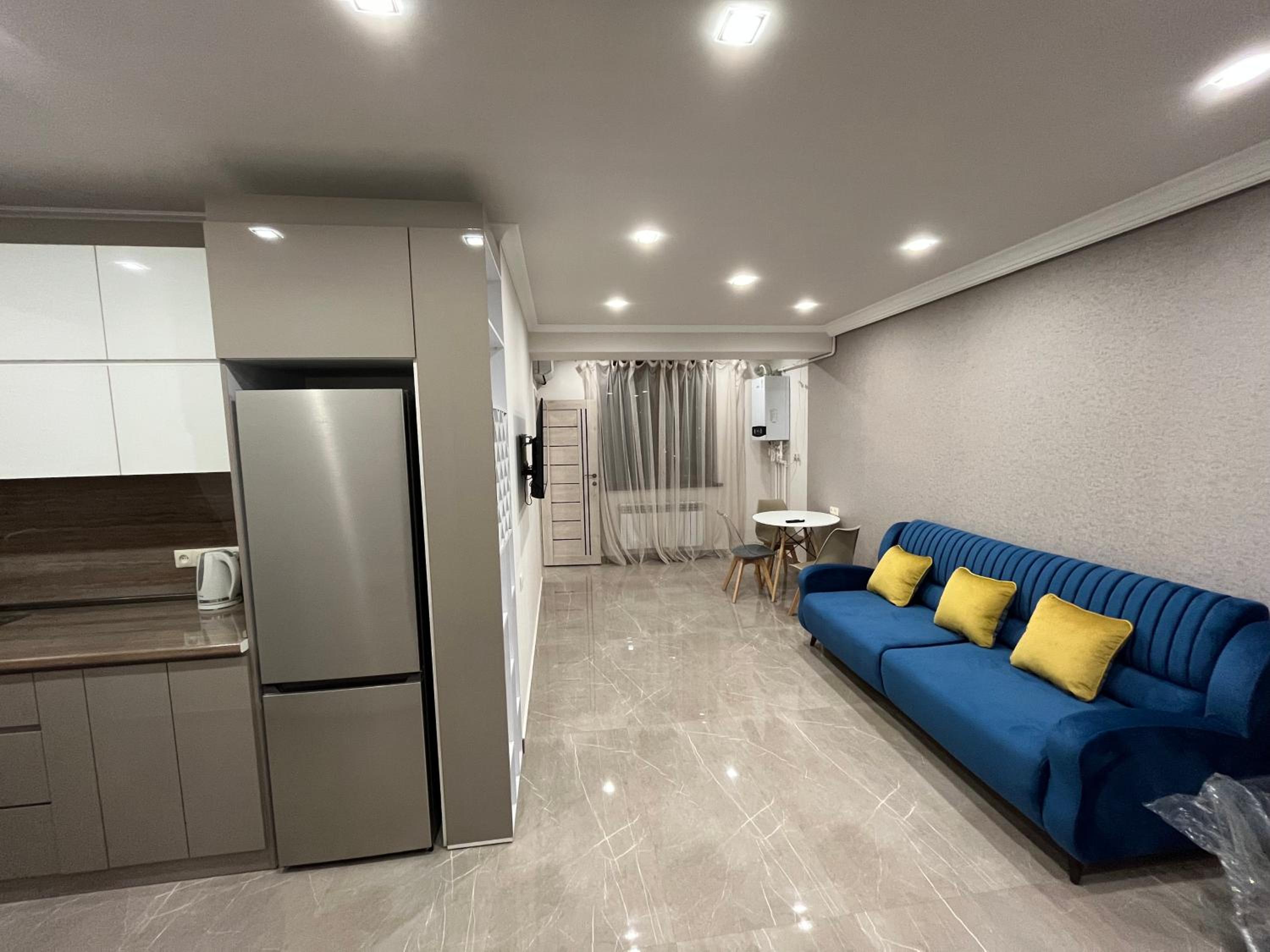 City Centre Apartment on Sakharov Square