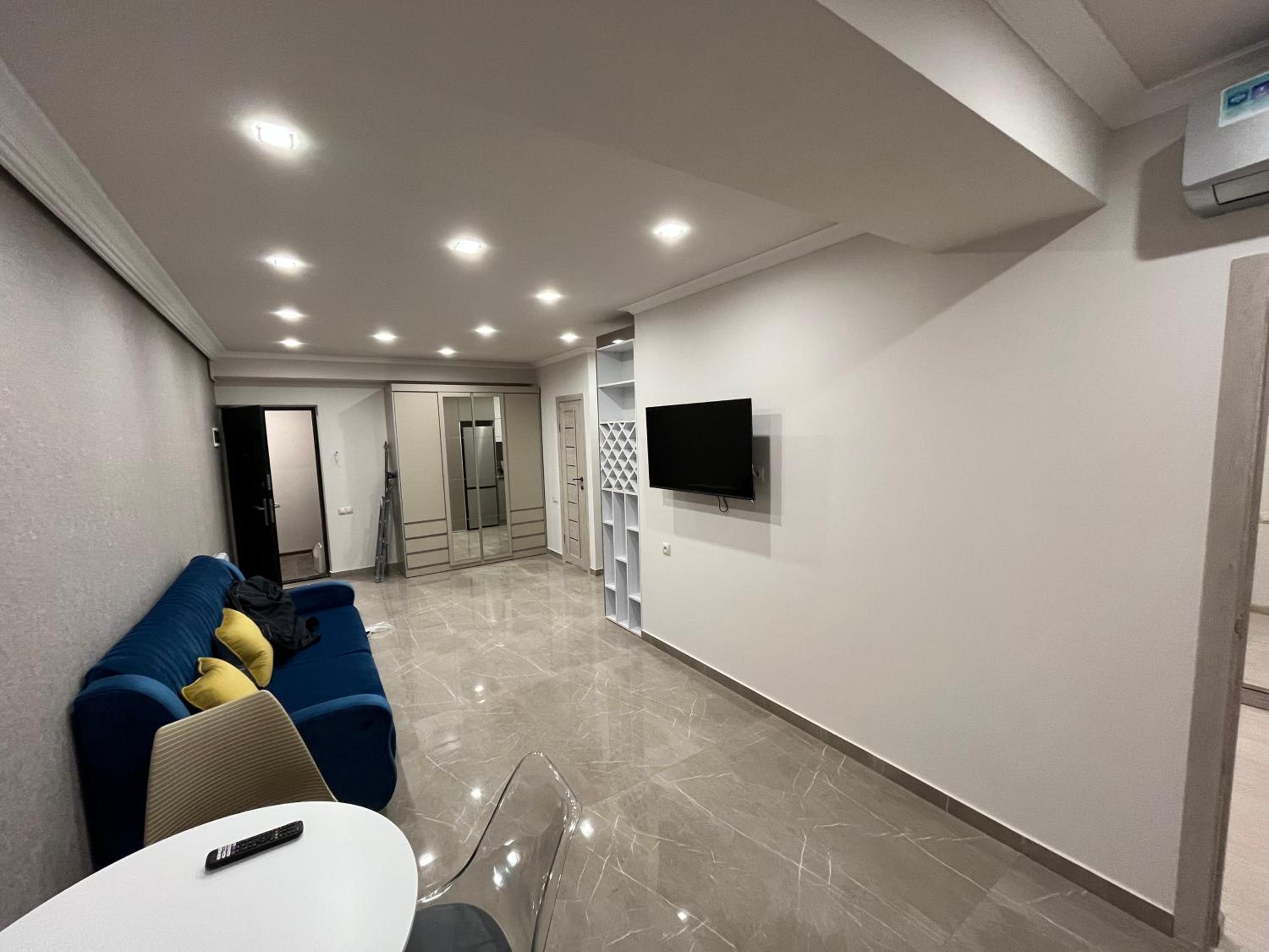 City Centre Apartment on Sakharov Square