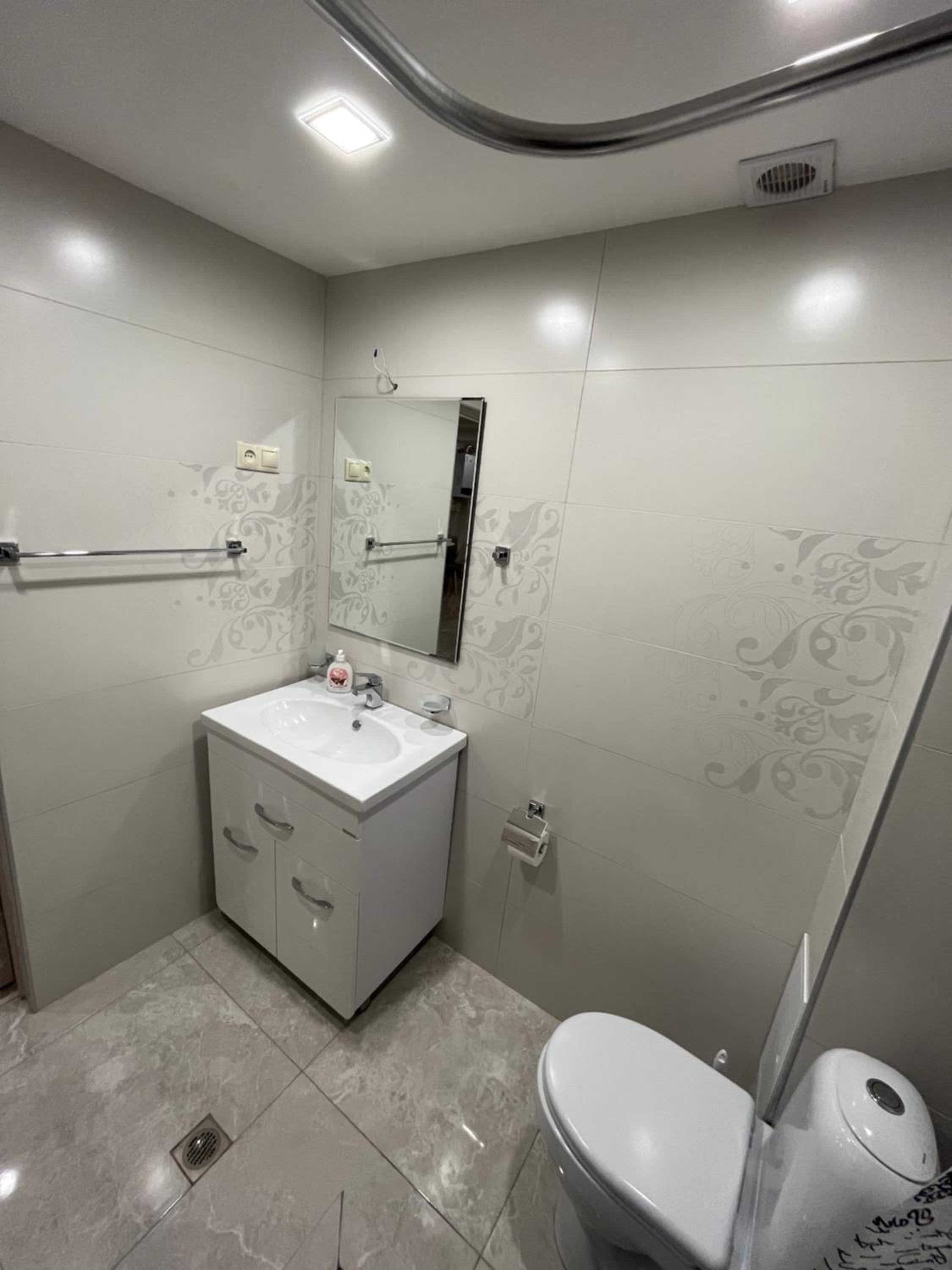City Centre Apartment on Sakharov Square