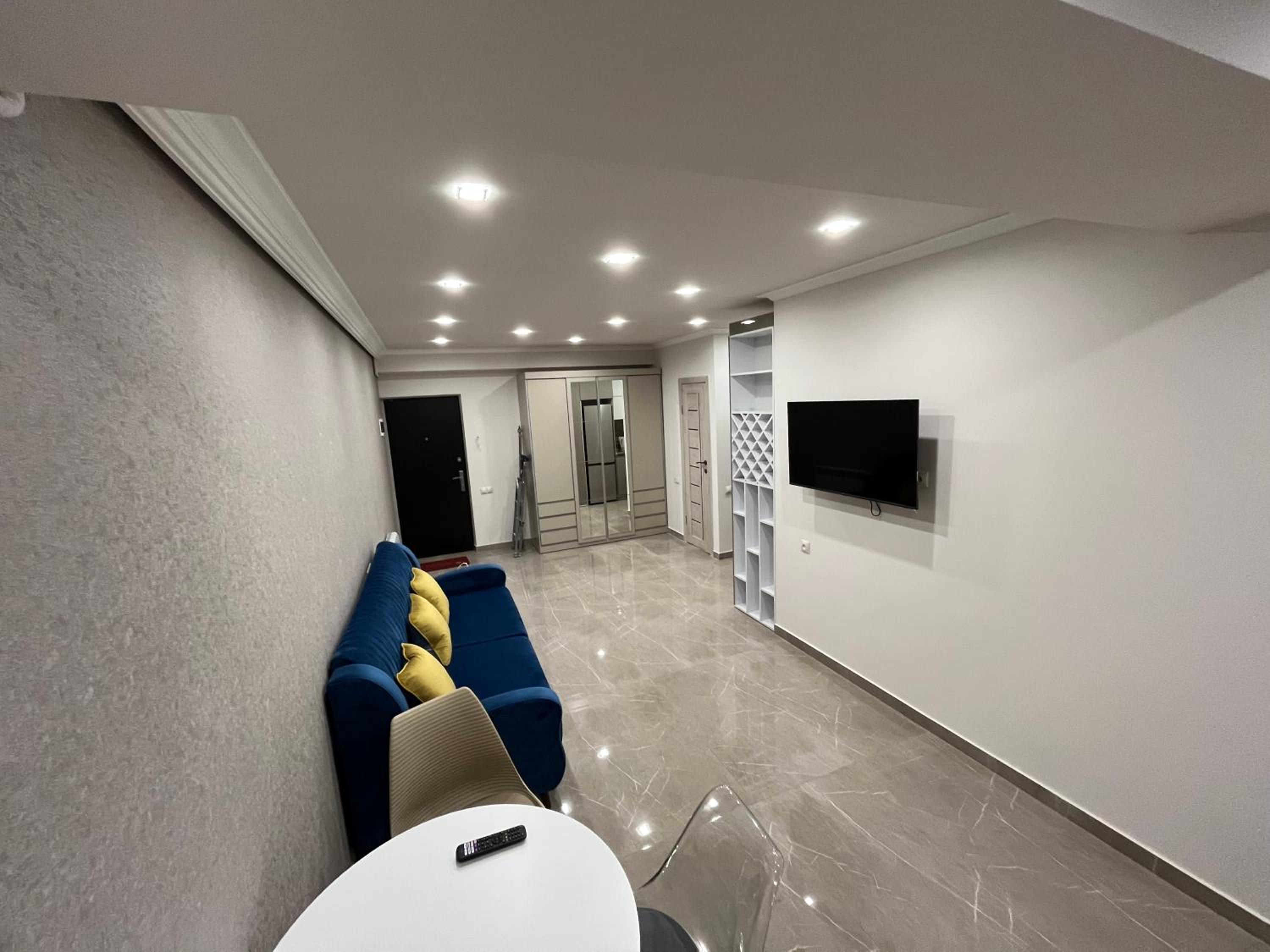 City Centre Apartment on Sakharov Square