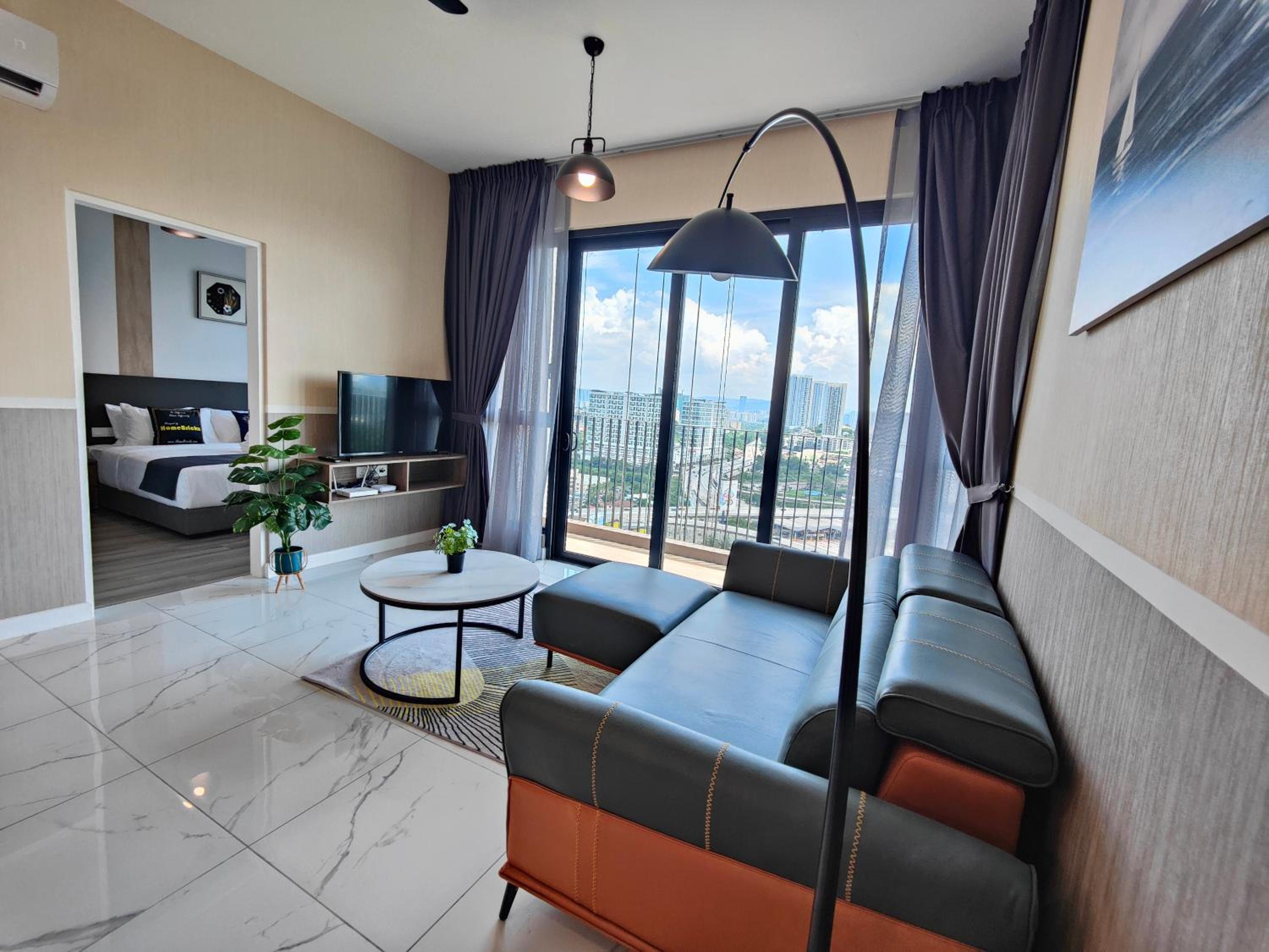 Cubic Botanical Suites Bangsar South by HomeBrickz