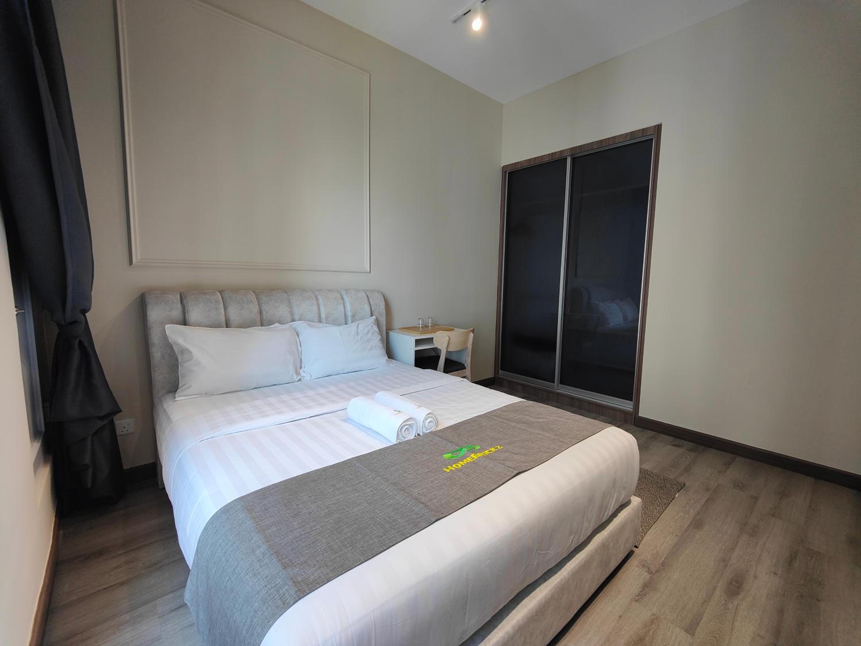 Cubic Botanical Suites Bangsar South by HomeBrickz