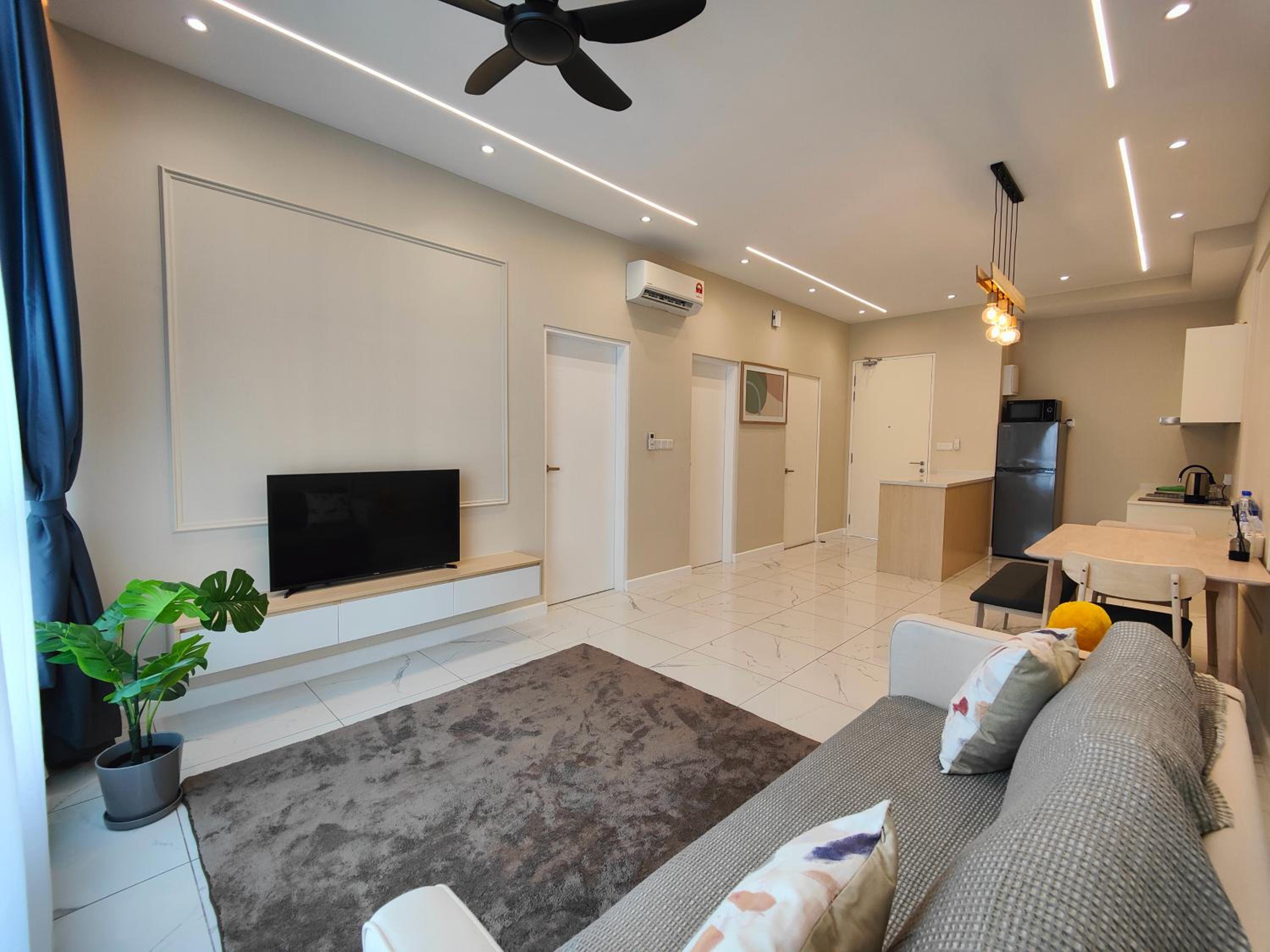 Cubic Botanical Suites Bangsar South by HomeBrickz