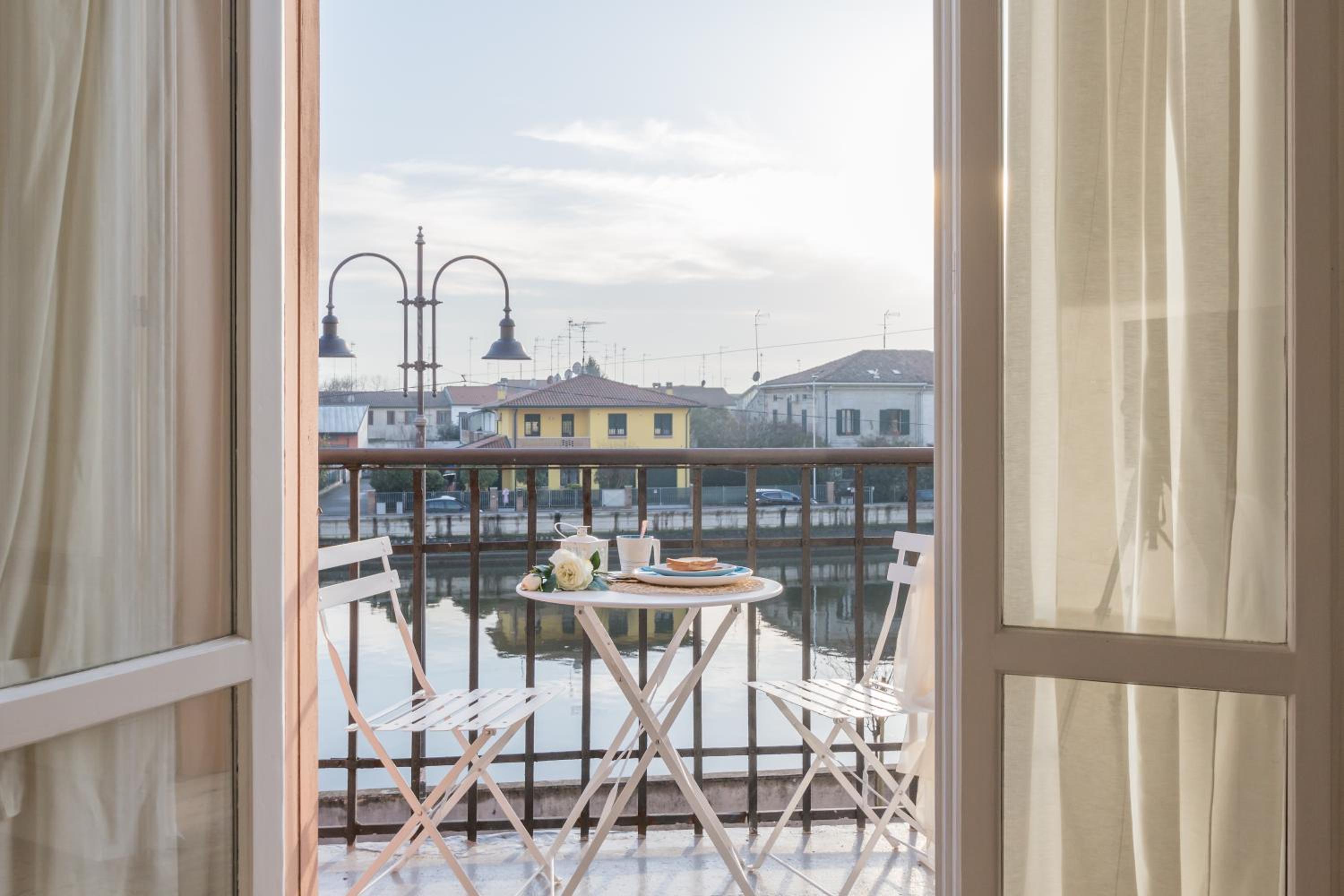 Palazzo Spada - Appartamento con balcone vista fiume in centro