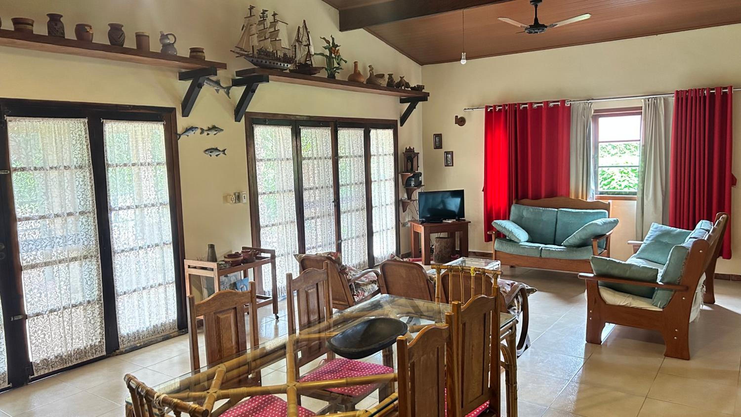 Casa excelente em condomínio fechado praia da Lagoinha
