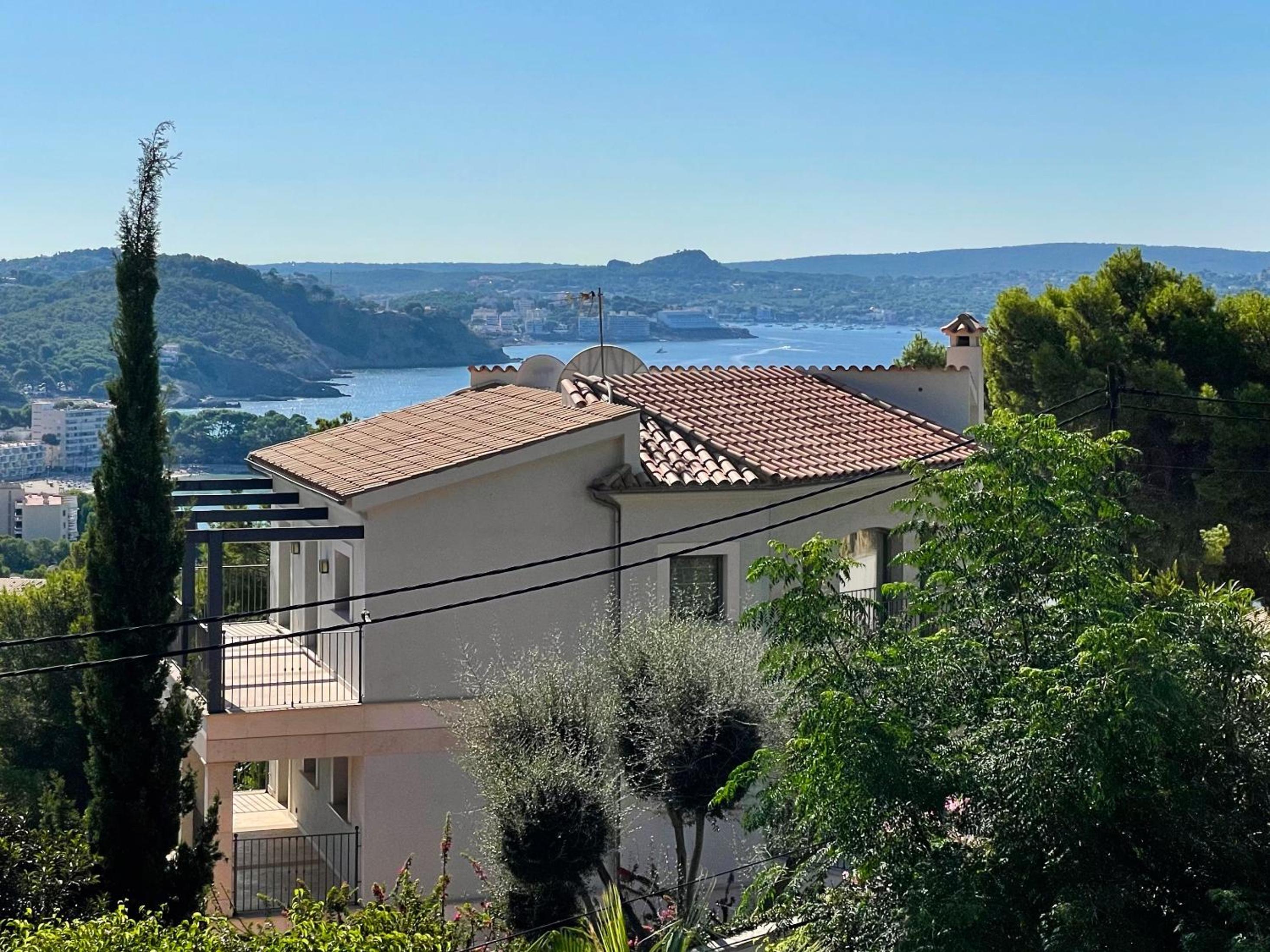 Exklusive Villa in Paguera für bis zu 8 Personen, mit Meerblick und Pool view 5