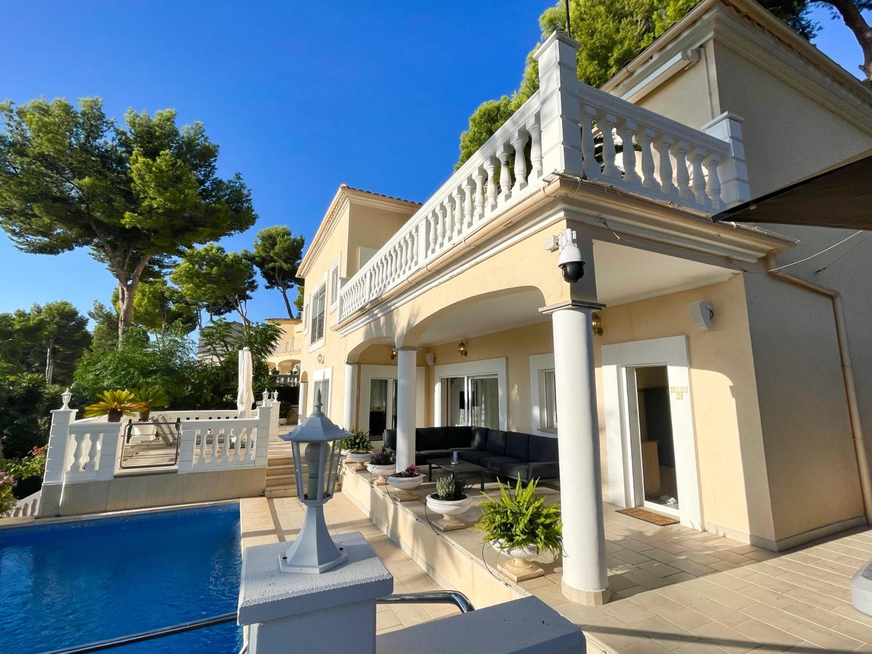 Exklusive Villa in Paguera für bis zu 8 Personen, mit Meerblick und Pool view 2