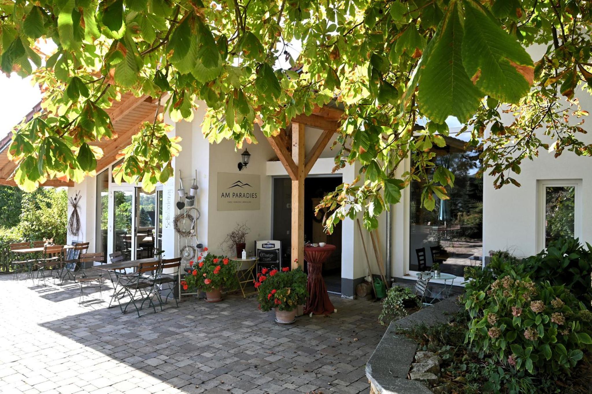Am Paradies