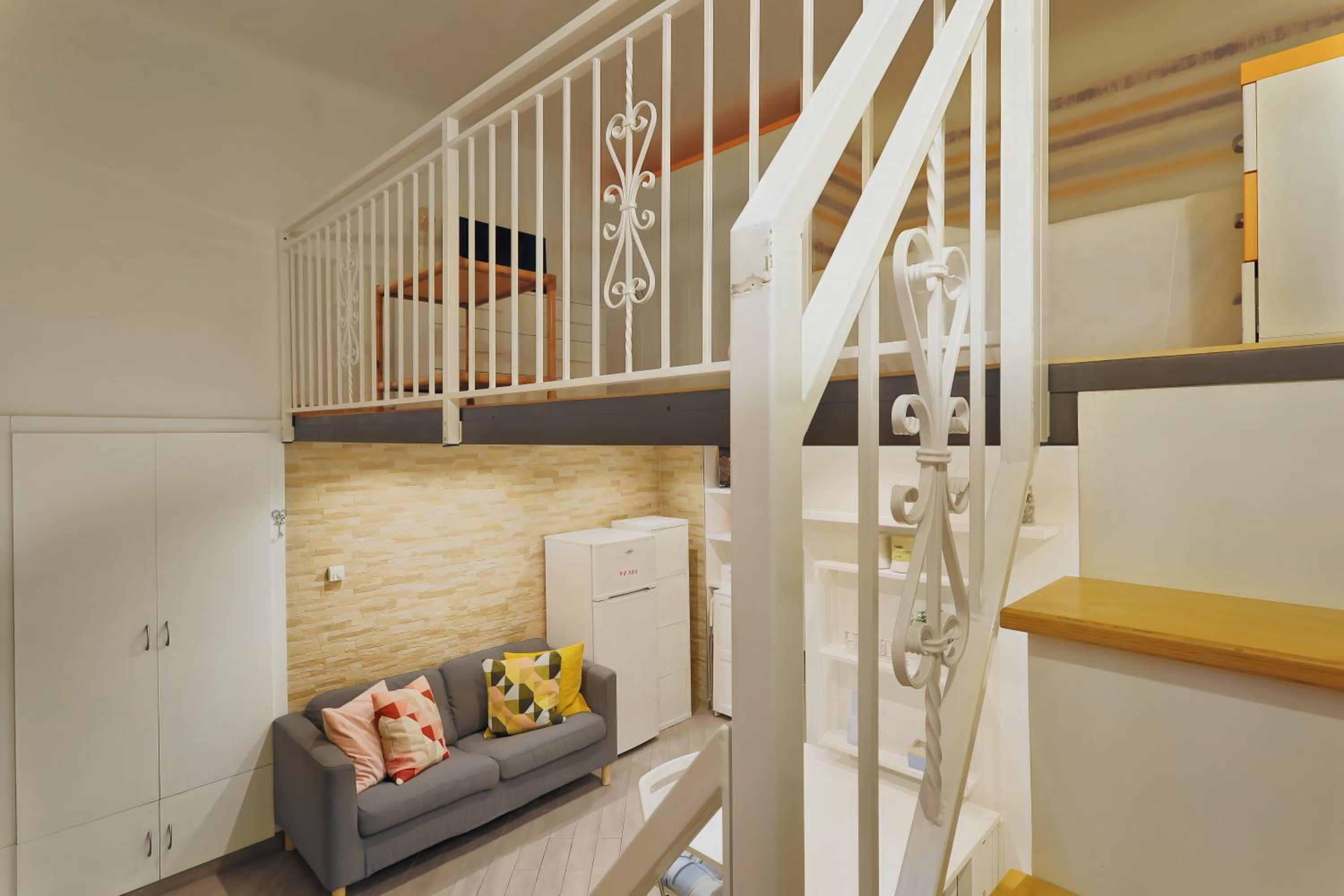 MPM-VIA WATT APARTMENT