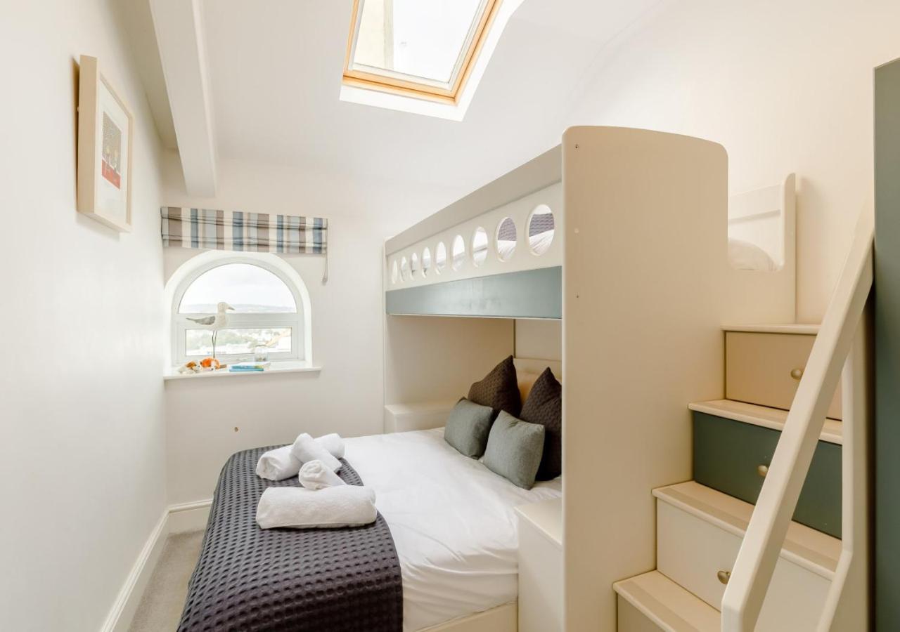 2 Bed in Torquay oc-w28110