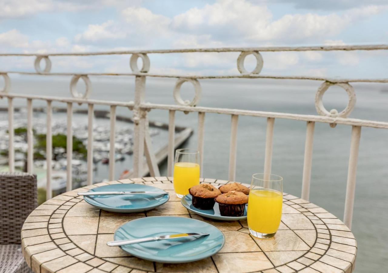 2 Bed in Torquay oc-w28110