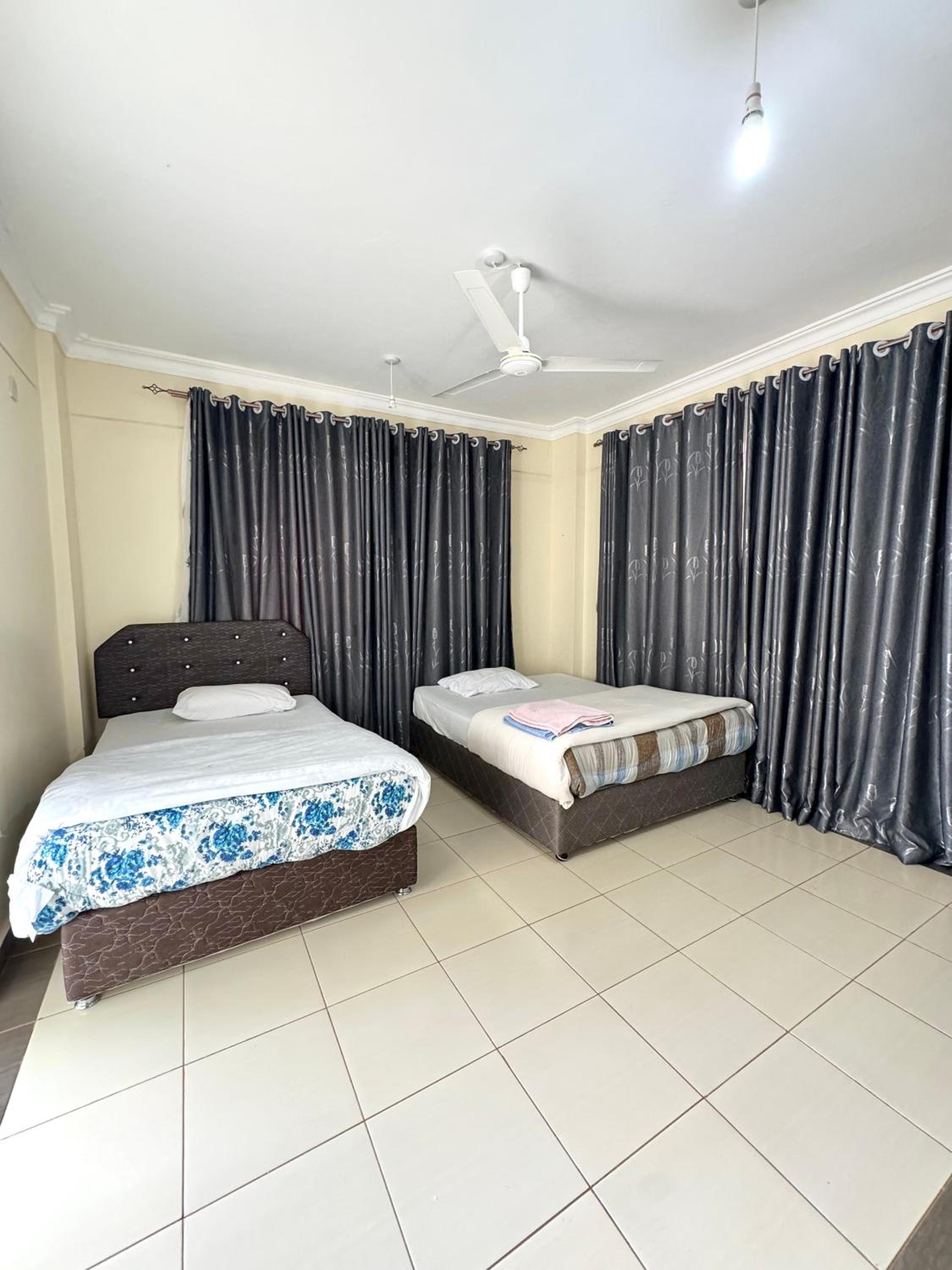 Hillsview Apartment