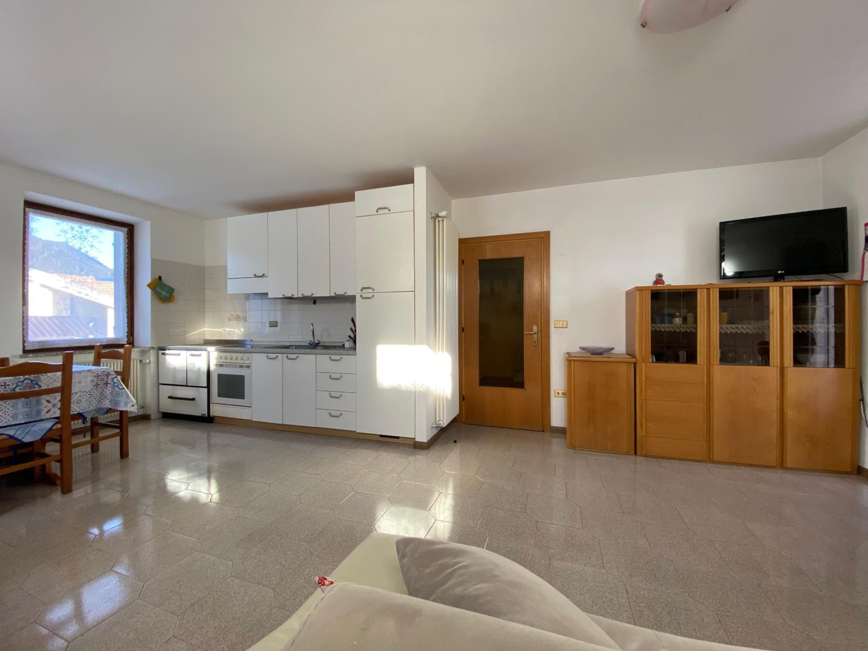 Casetta Turati view 4