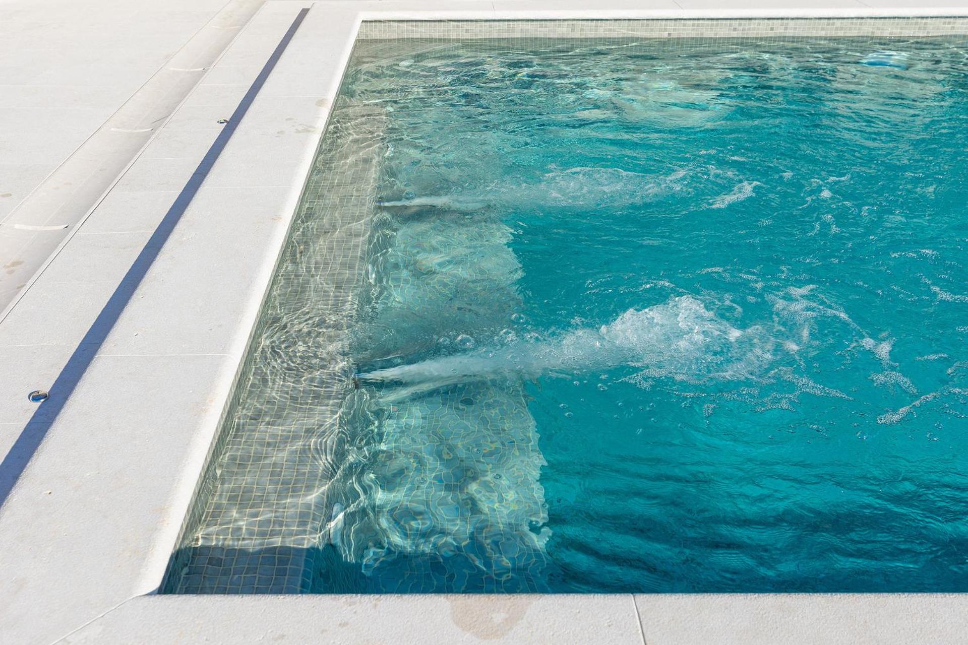 Beautiful villa Jurasi with outdoor pool in Tinjan view 4
