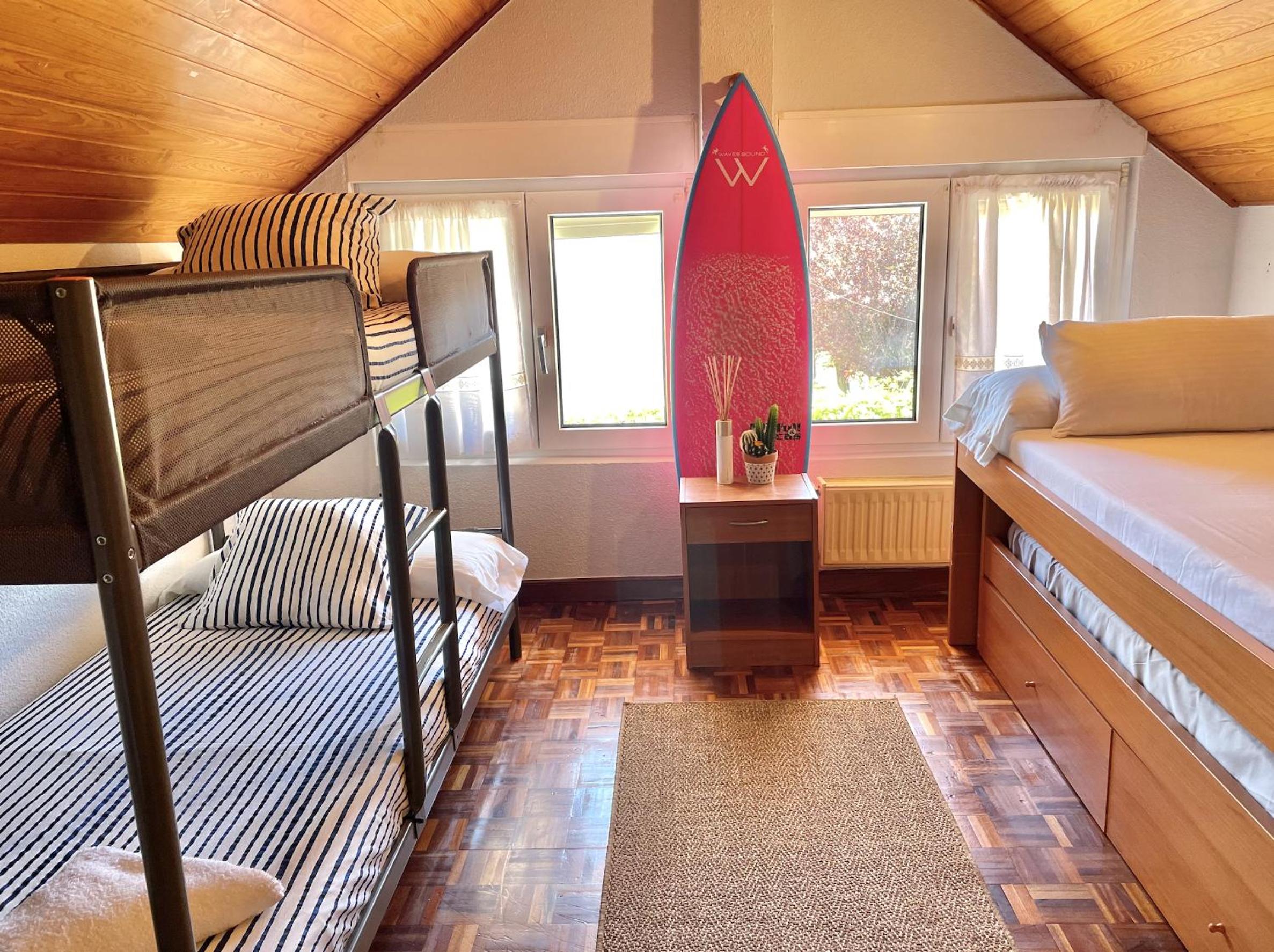 Escuela de Surf WAVES SOUND - Alojamiento Compartido