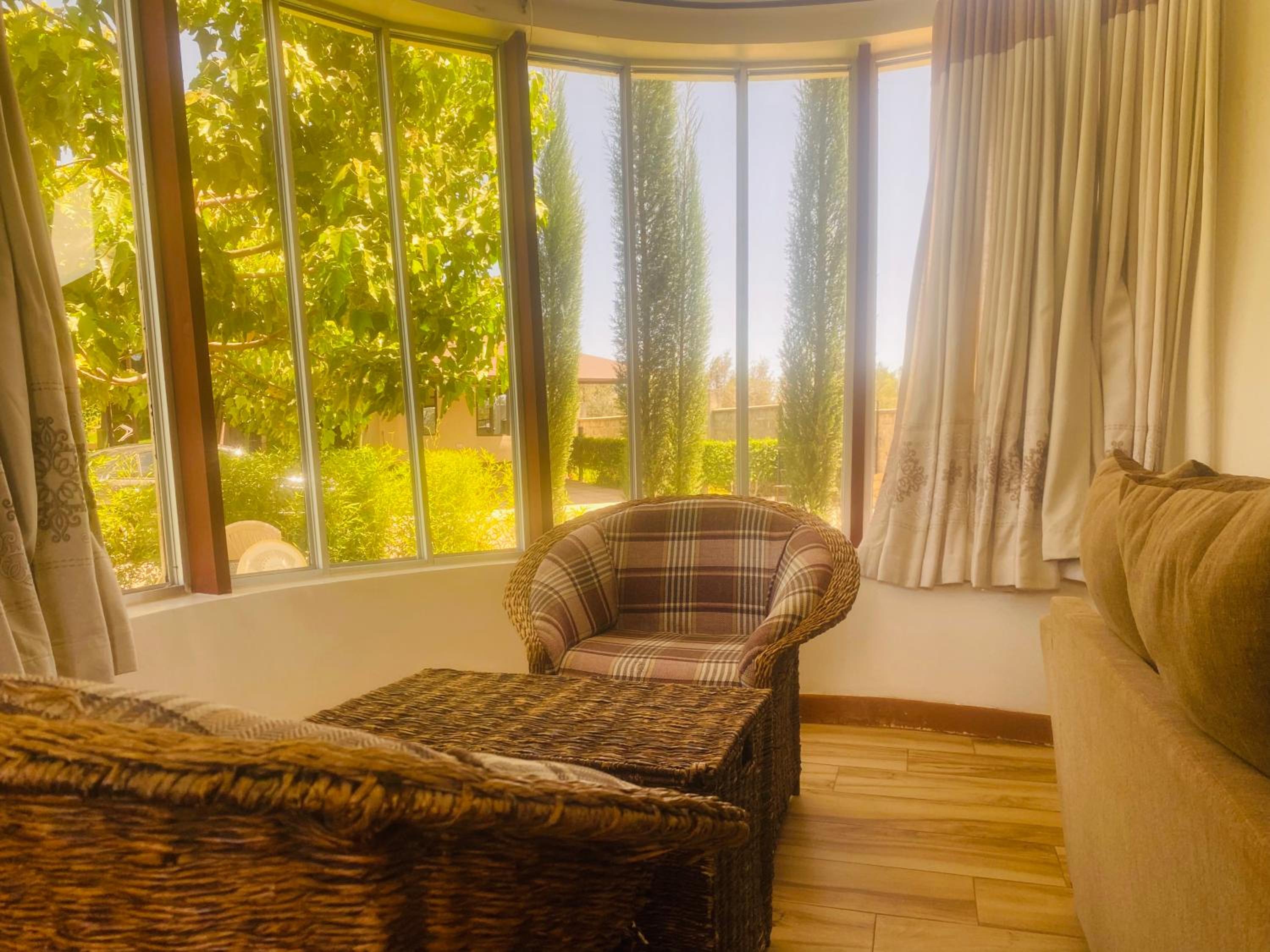 Pendeza La Casa view 3