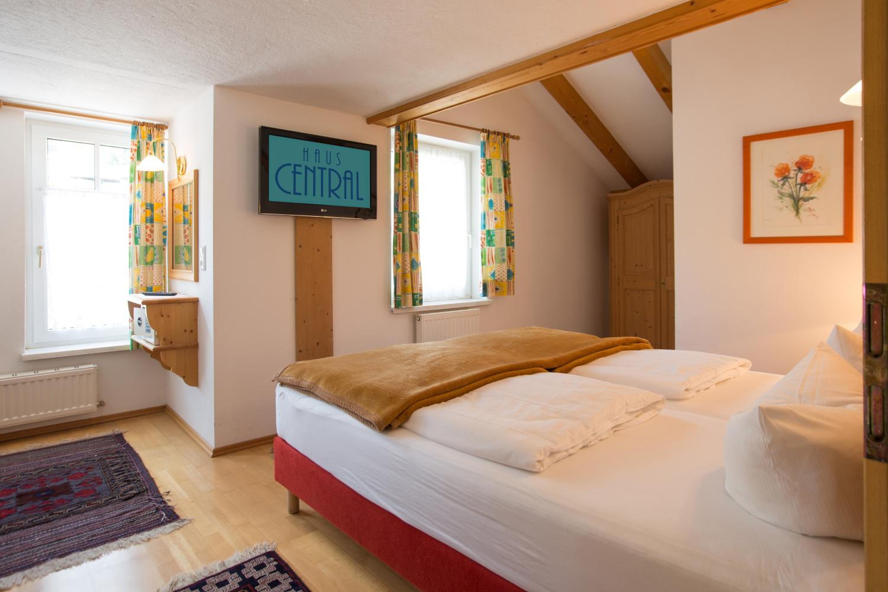 Apartmenthaus Brixen & Haus Central