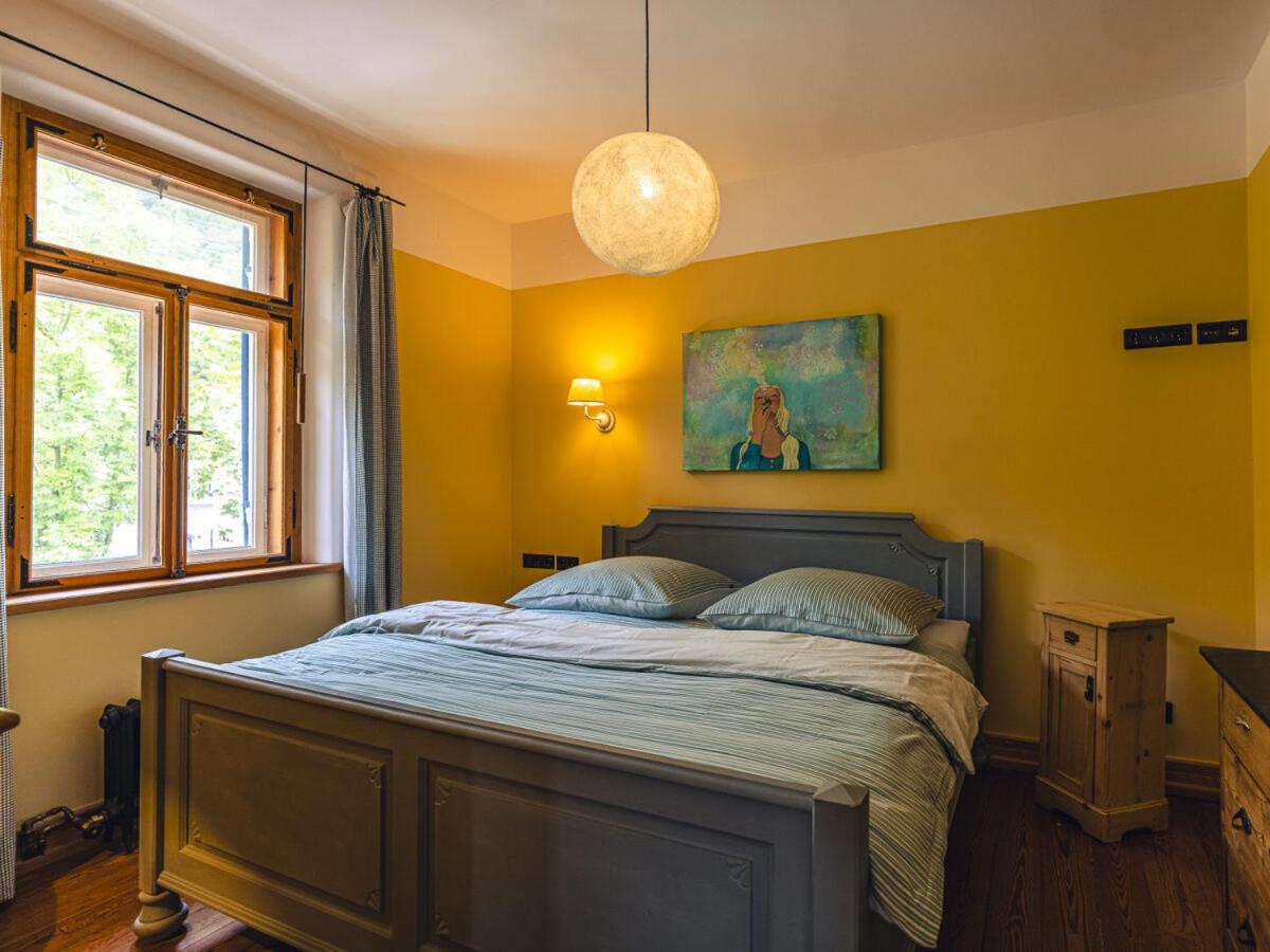 Individuelles Kreativ-Apartment direkt am Kochelsee