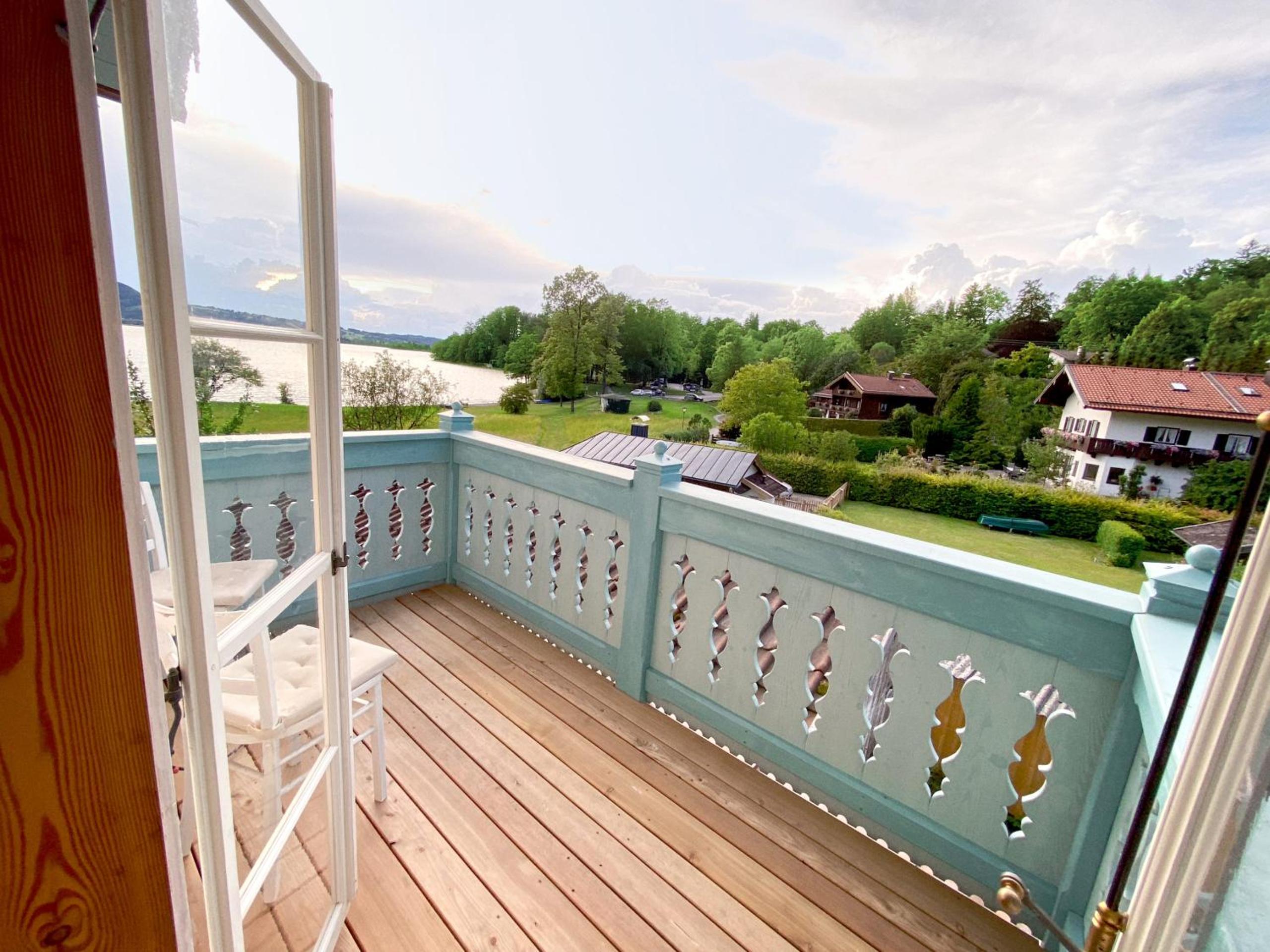 Individuelles Kreativ-Apartment direkt am Kochelsee